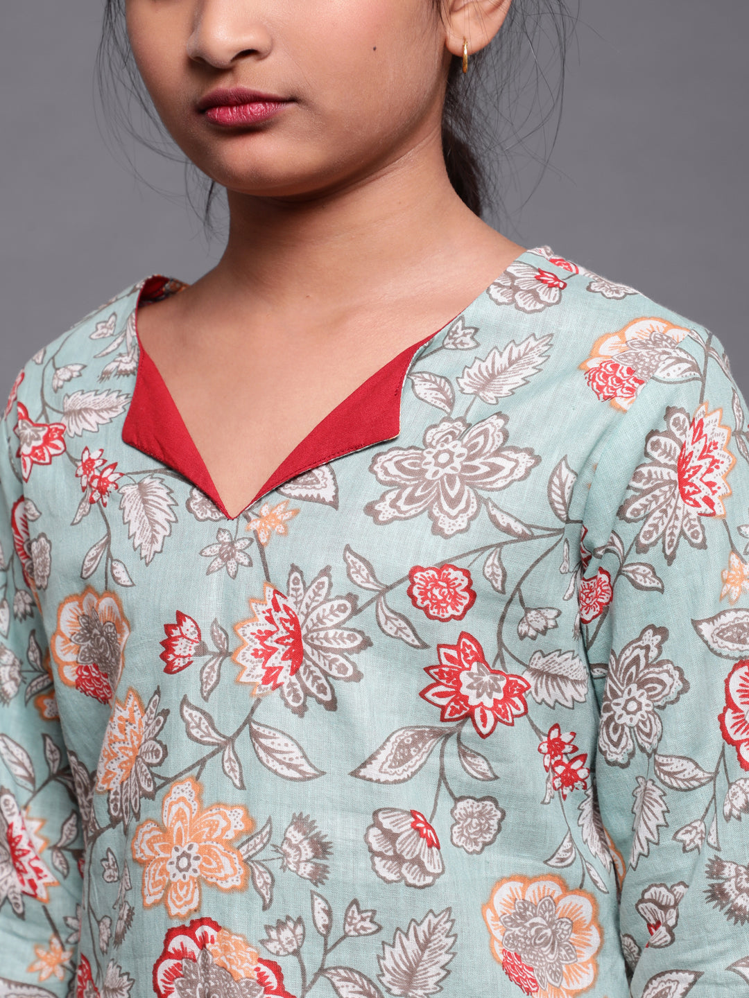 Girl's Pastel Green Floral Print Kurta With Sharara