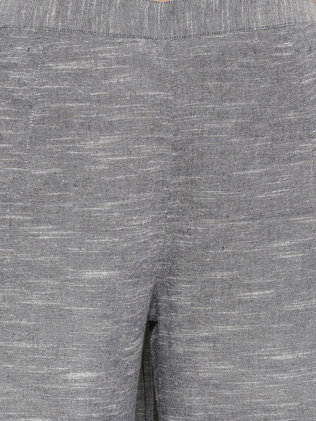 color_dark grey