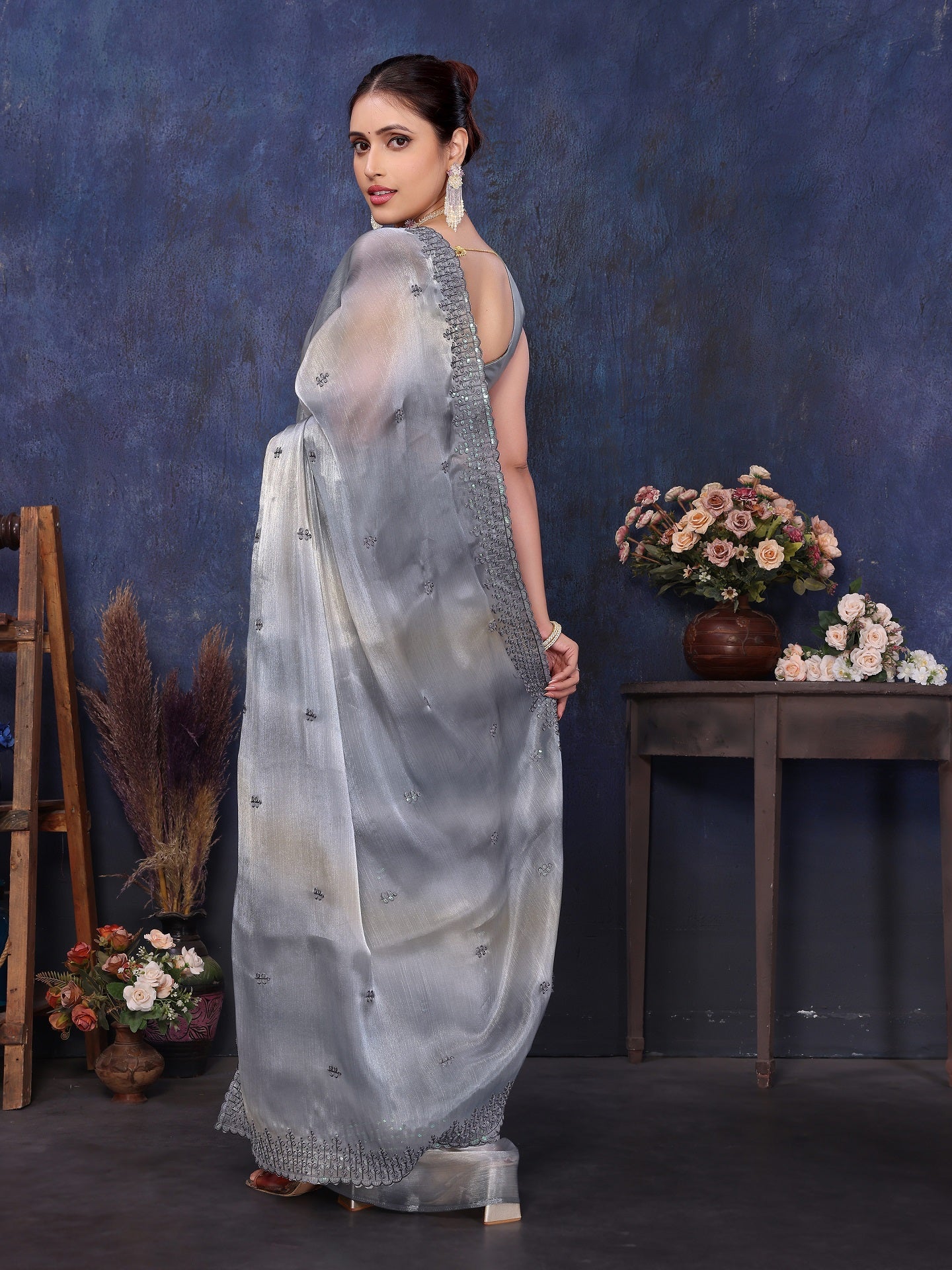 Color_Grey