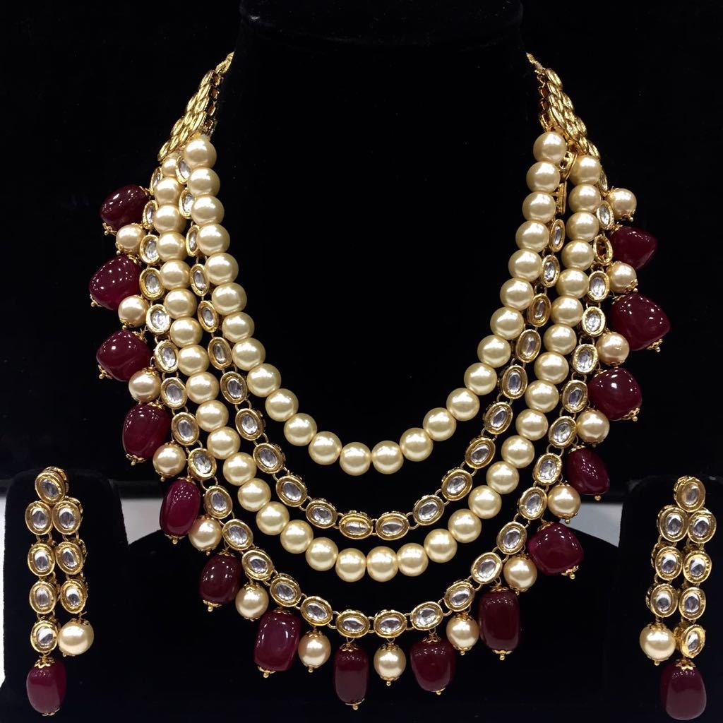 Color_Maroon