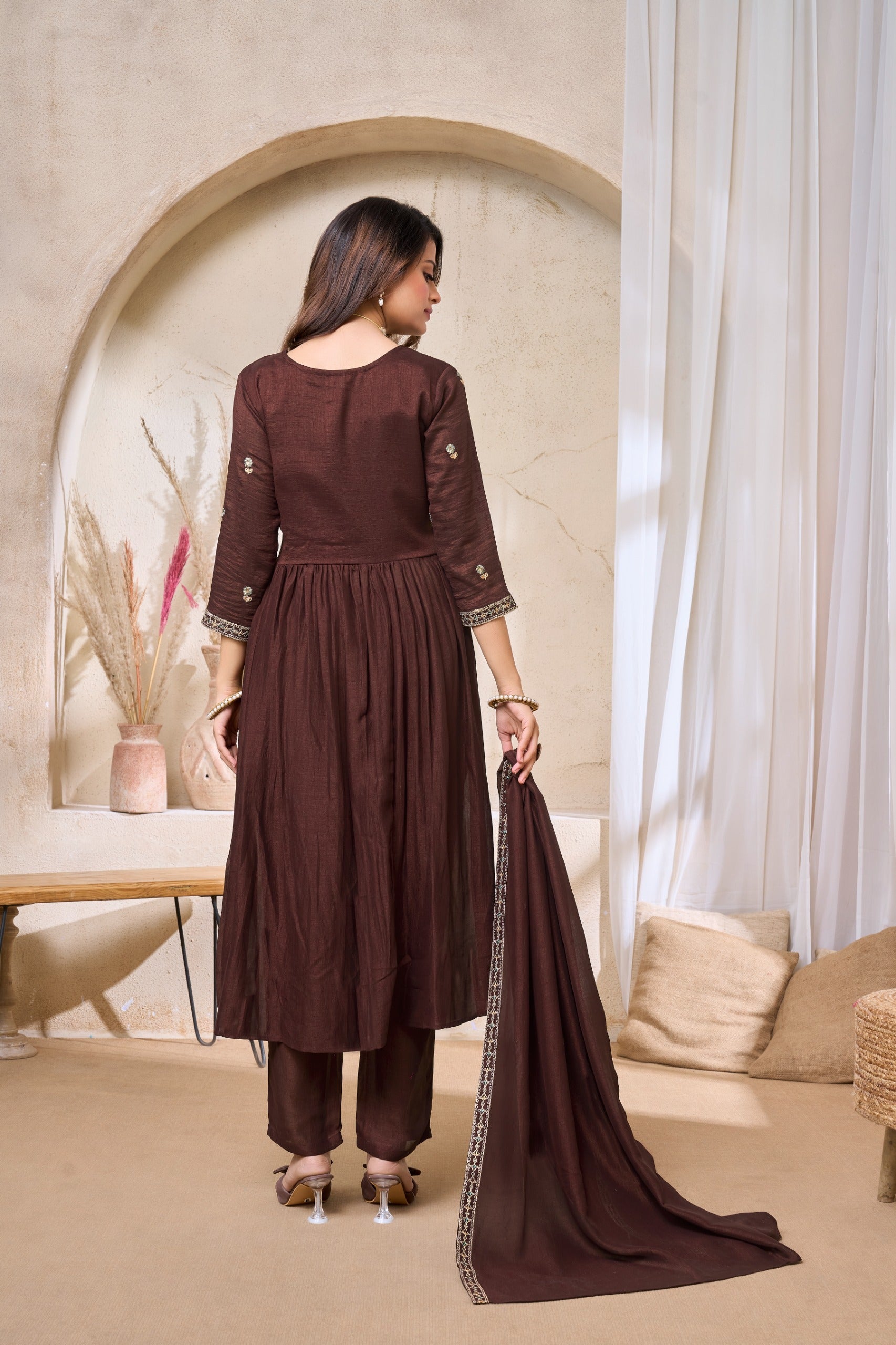 Color_Brown
