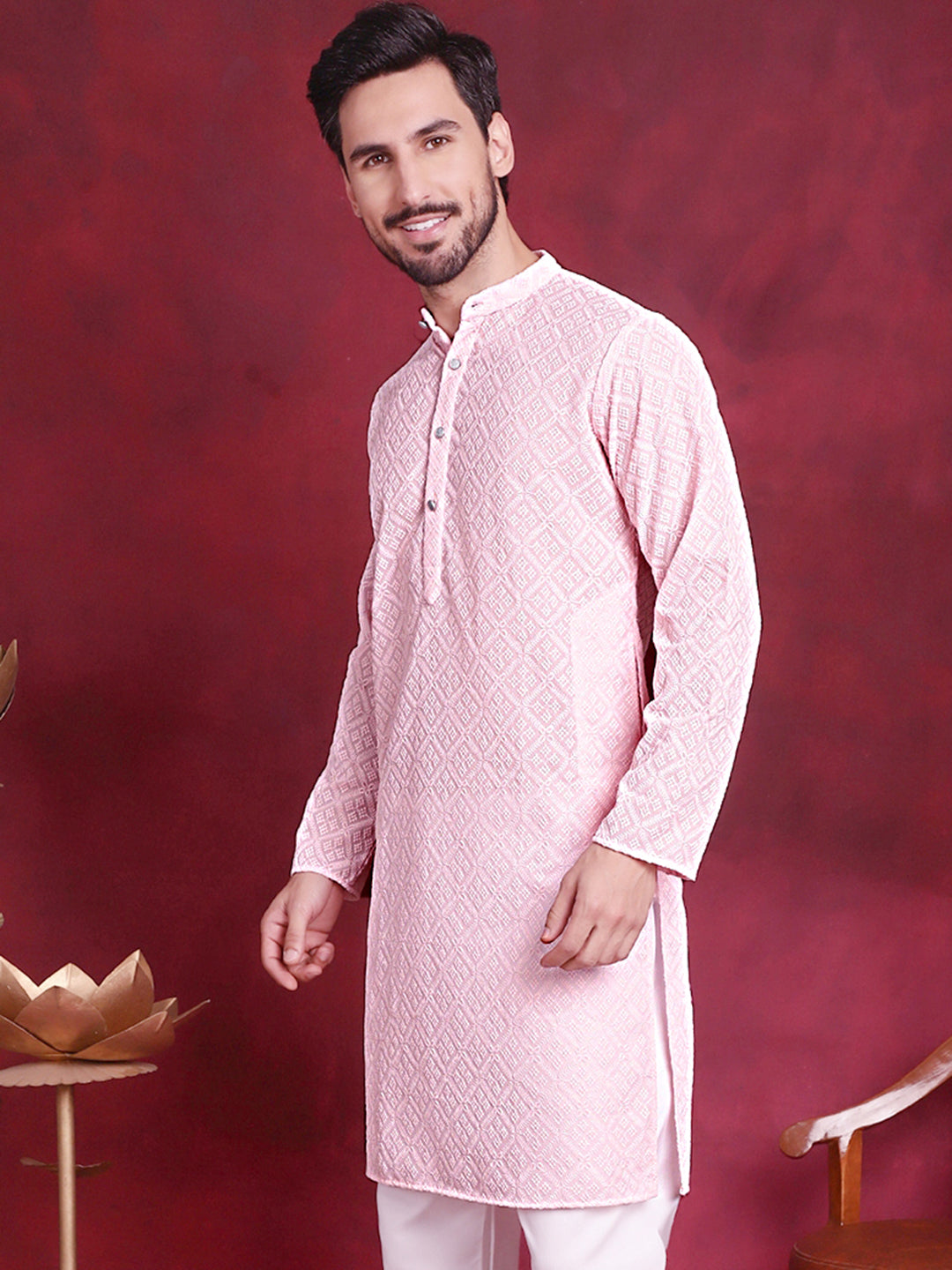 Men's Chikankari Embroidered Kurtas - Taantav