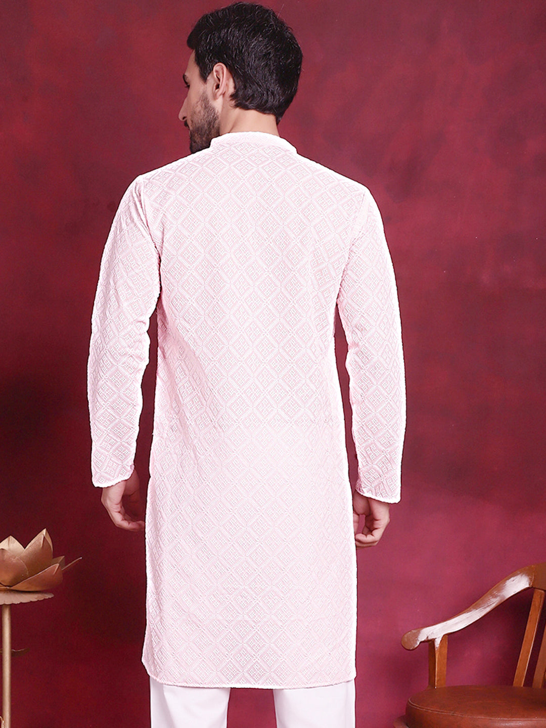 Men's Chikankari Embroidered Kurtas - Taantav