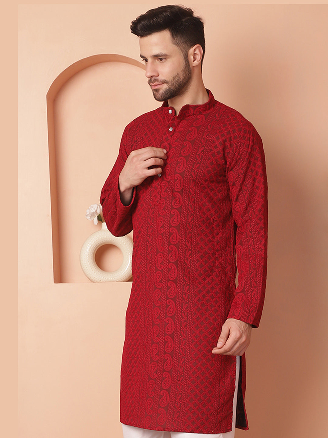 Men's Chikankari Embroidered Kurtas - Taantav