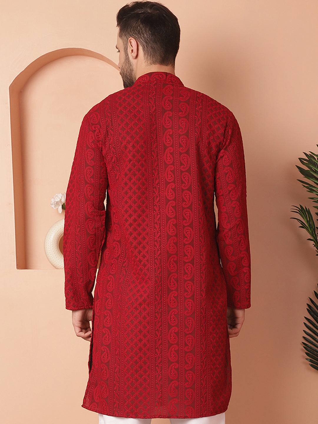 Men's Chikankari Embroidered Kurtas - Taantav