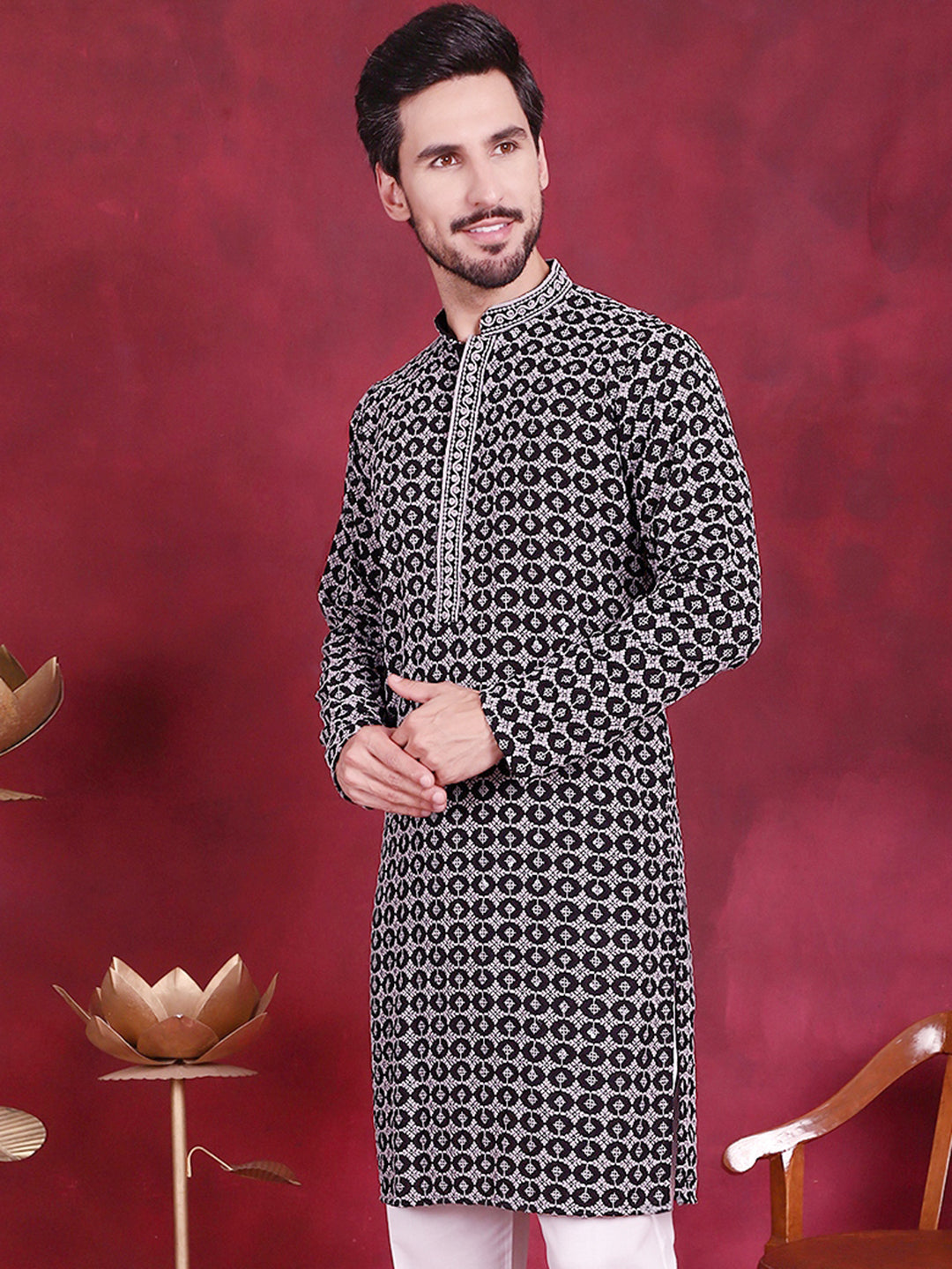 Men's Sequins Embroidered Kurtas - Taantav