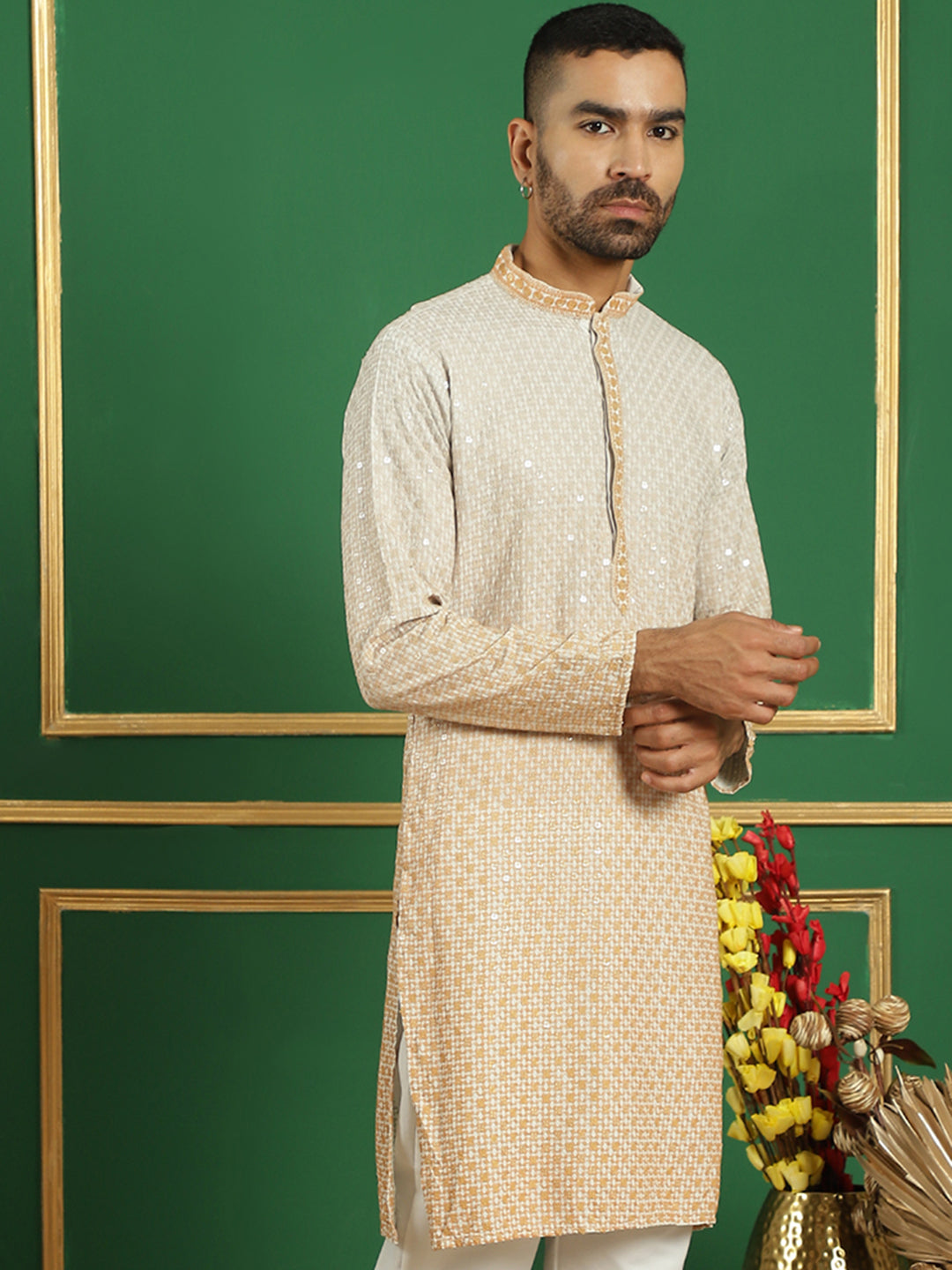 Men's Embroidered Kurtas - Taantav