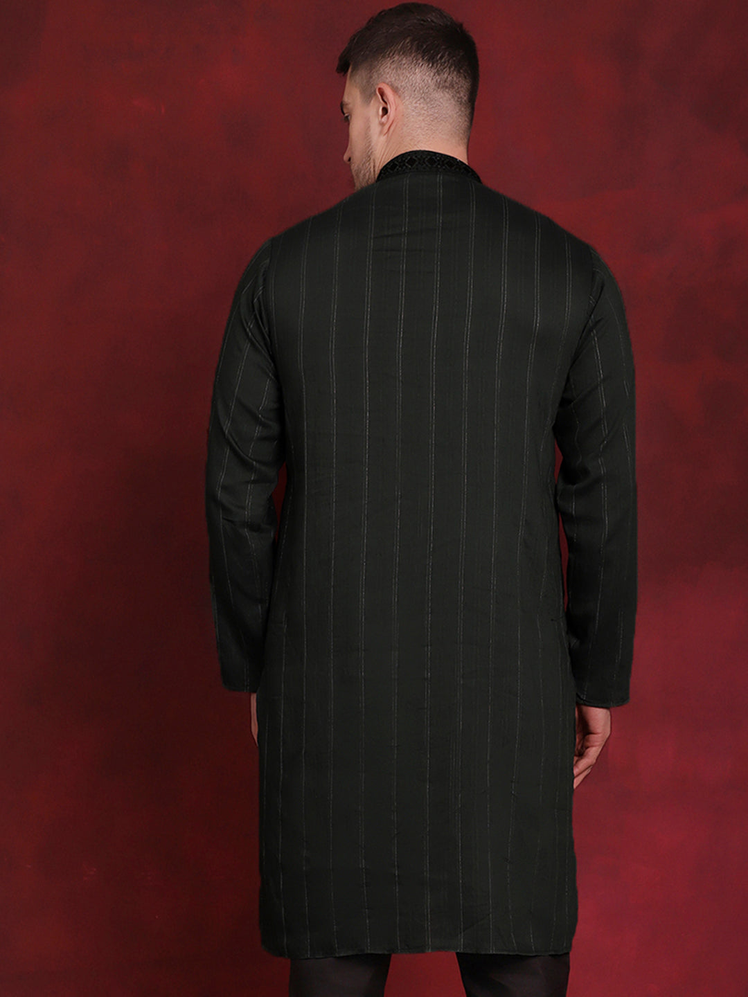 Men's Sequins Embroidered Kurtas - Taantav