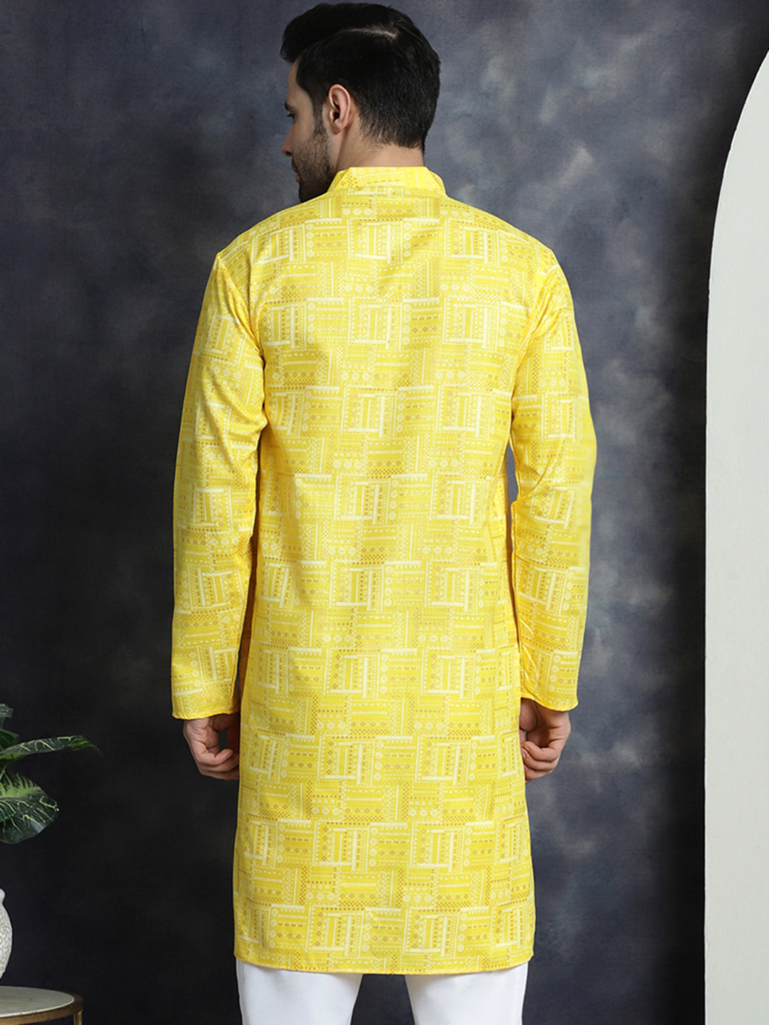 Men's Printed Kurtas - Taantav