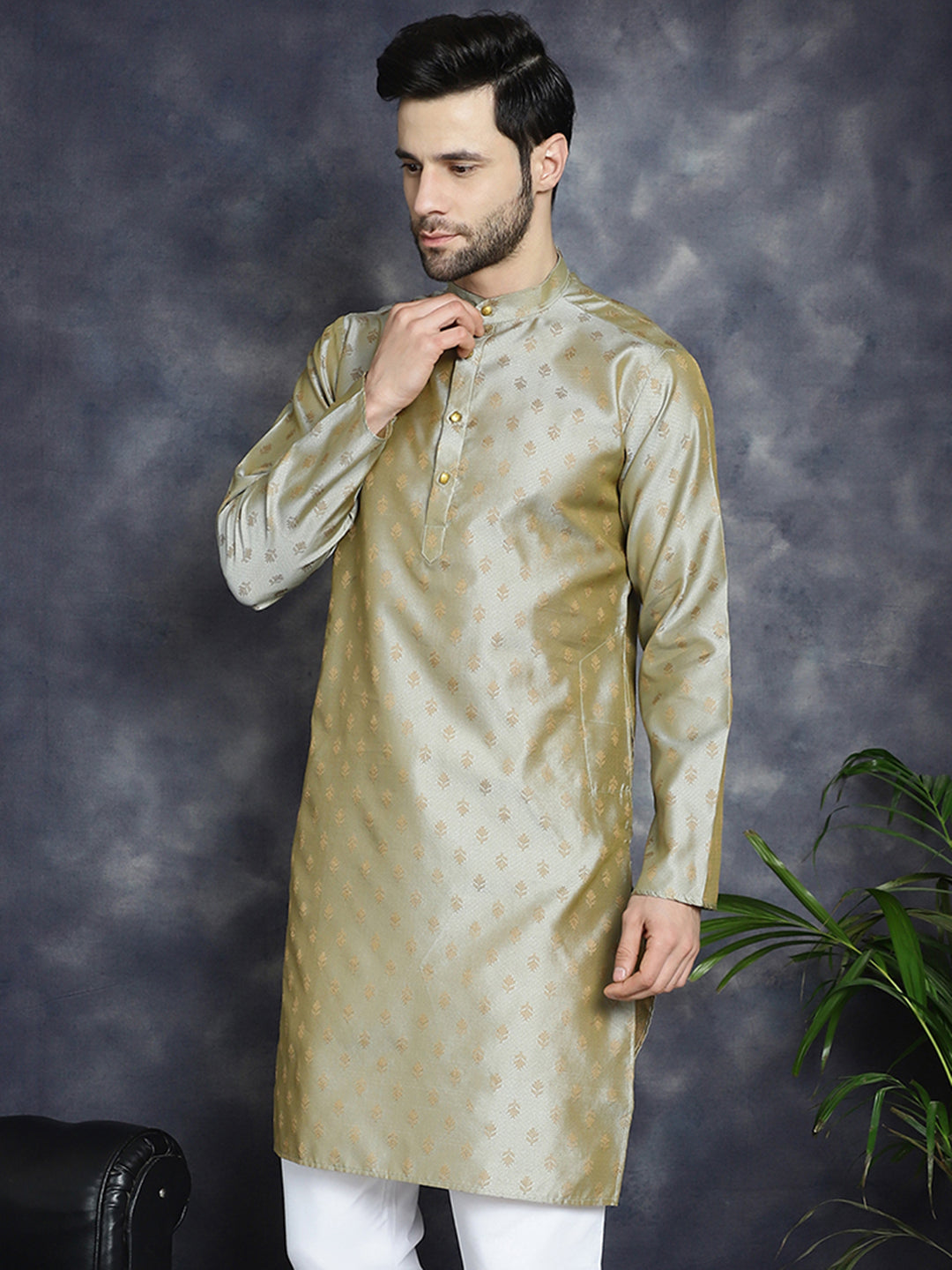 Men's Woven Design Silk Blend Kurtas - Taantav