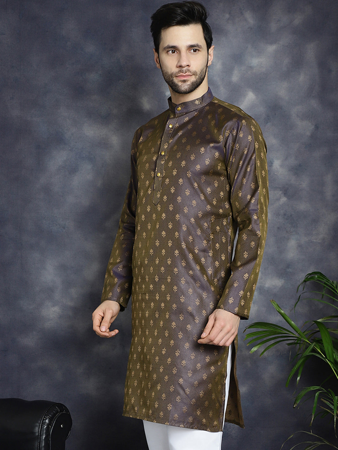 Men's Woven Design Silk Blend Kurtas - Taantav