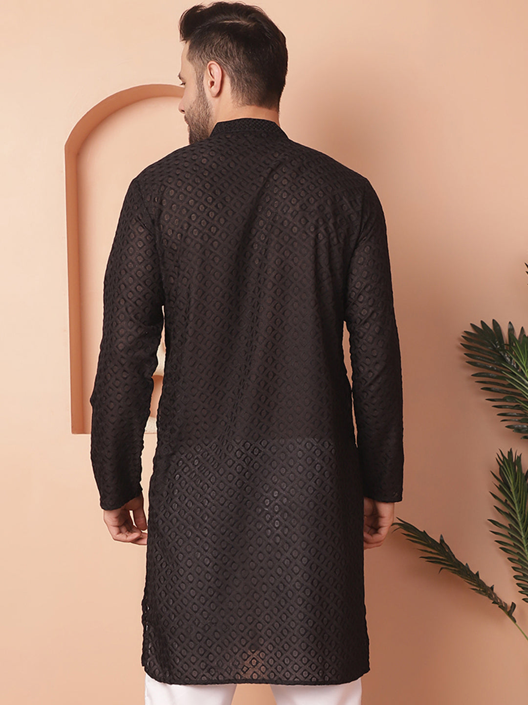 Men's Chikankari Pure Cotton Kurtas - Taantav