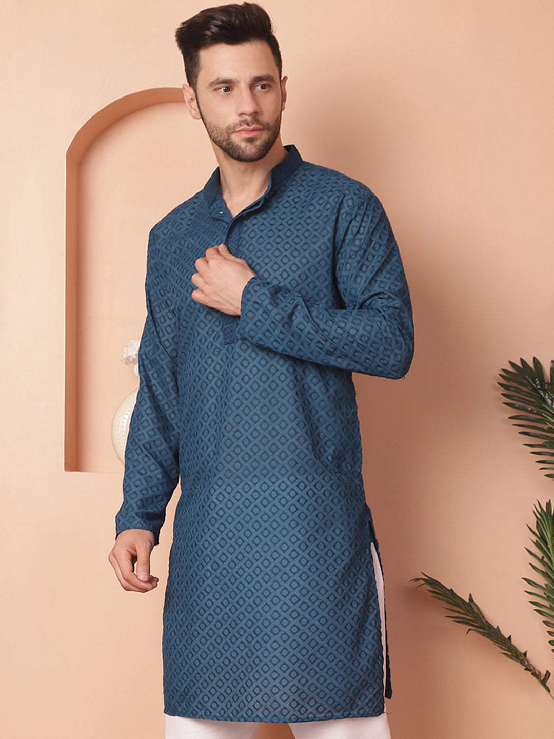 Men's Chikankari Pure Cotton Kurtas - Taantav