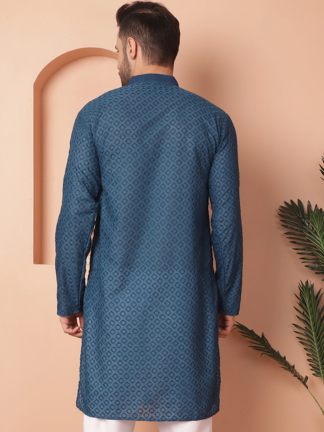 Men's Chikankari Pure Cotton Kurtas - Taantav