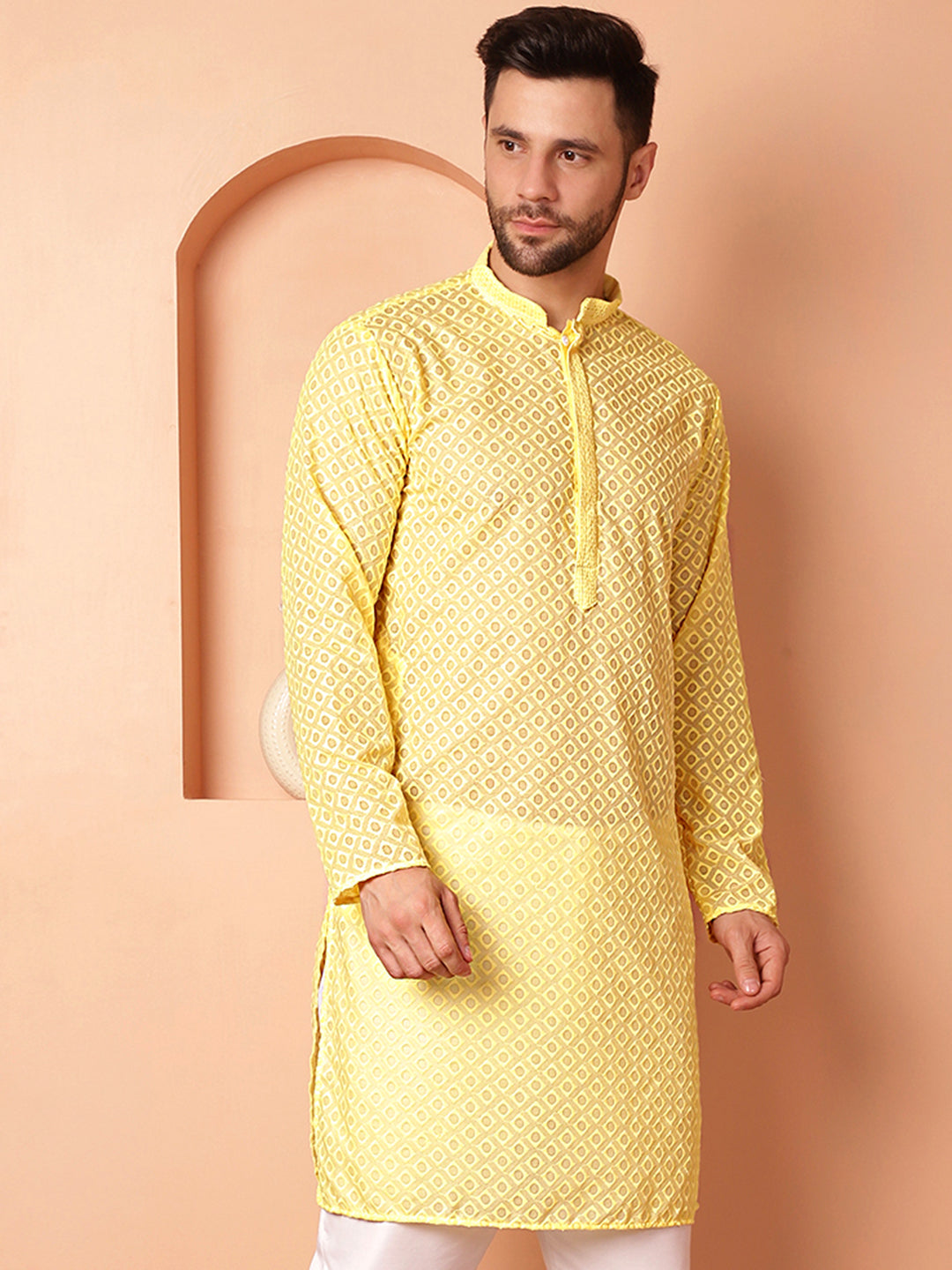 Men's Chikankari Pure Cotton Kurtas - Taantav