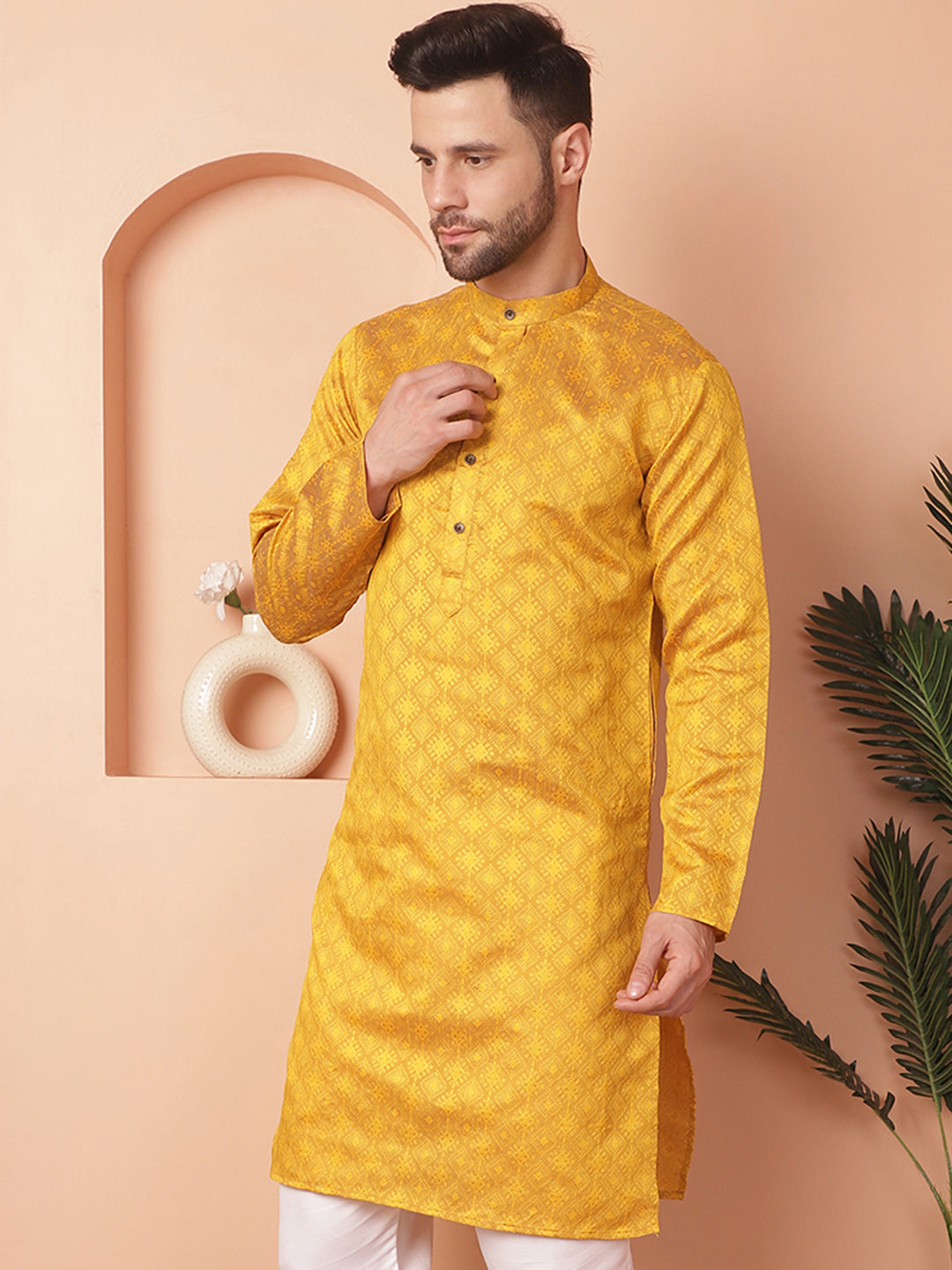 Men's Woven Design Silk Blend Kurtas - Taantav