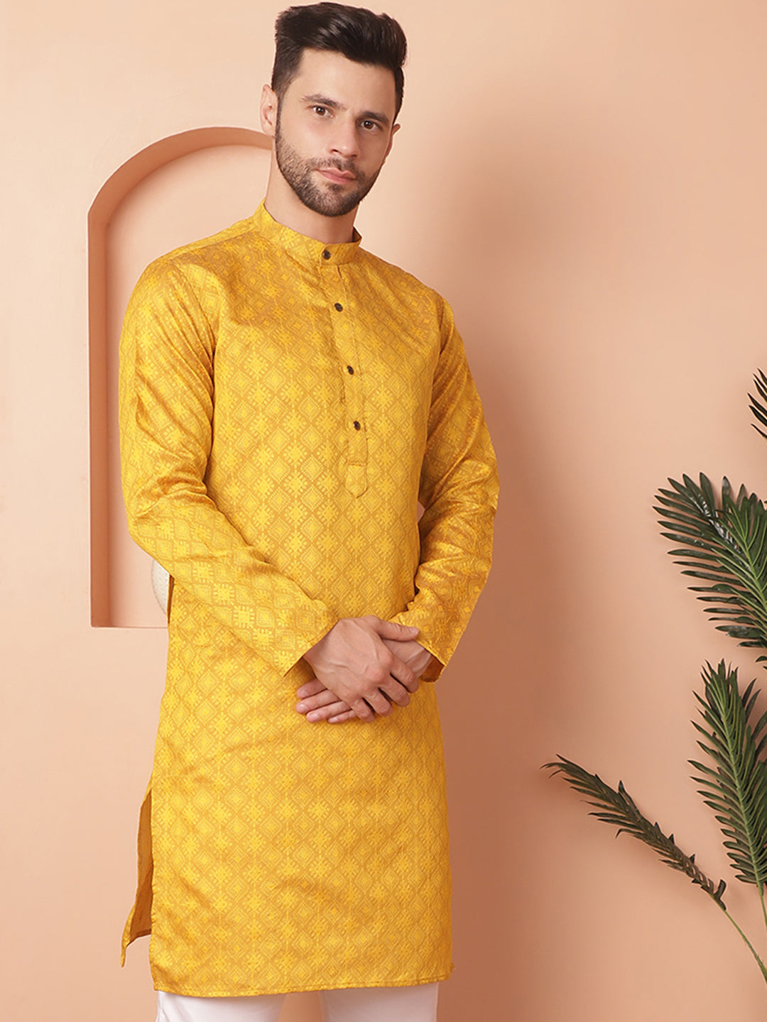 Men's Woven Design Silk Blend Kurtas - Taantav