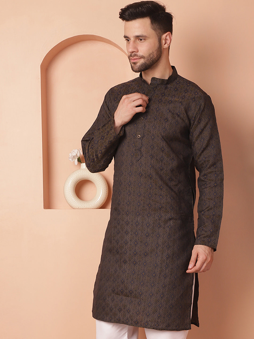 Men's Woven Design Silk Blend Kurtas - Taantav