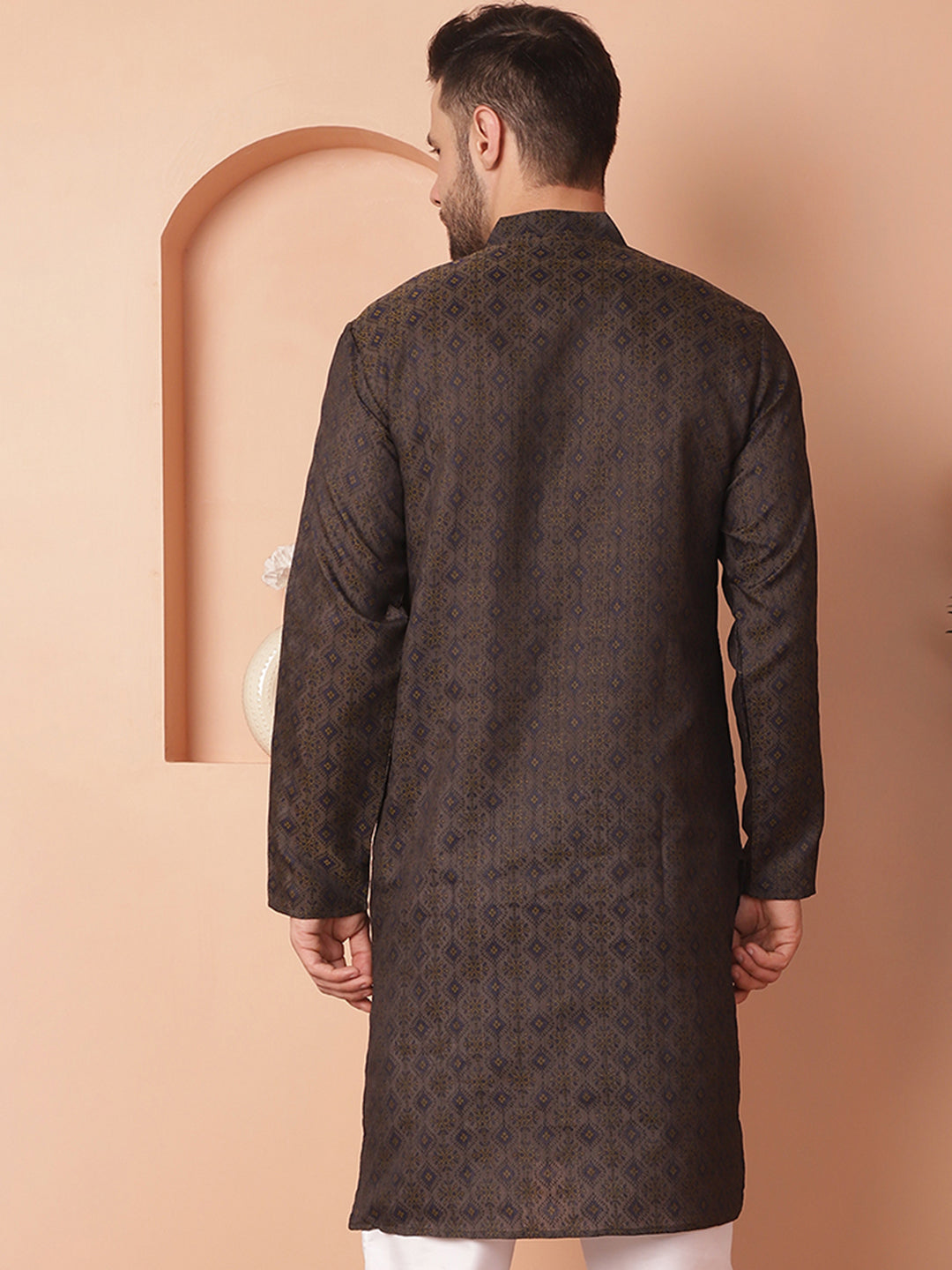 Men's Woven Design Silk Blend Kurtas - Taantav