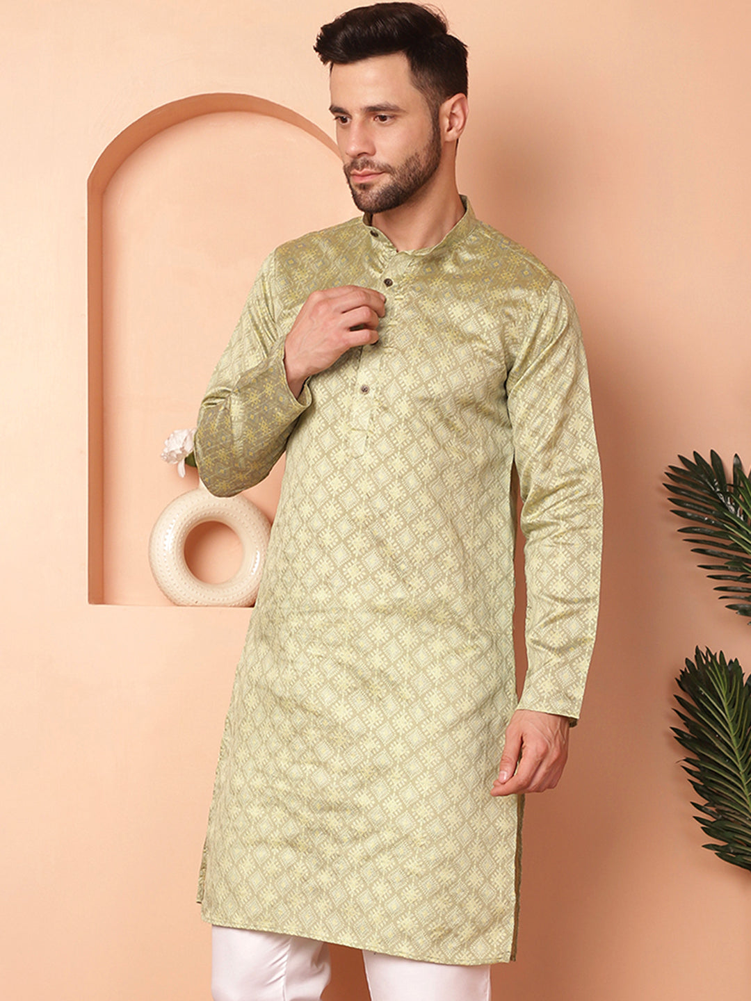 Men's Woven Design Silk Blend Kurtas - Taantav