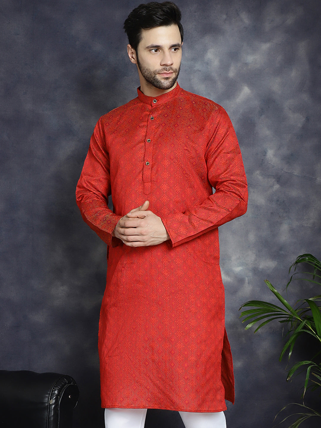 Men's Red Woven Design Kurtas - Taantav