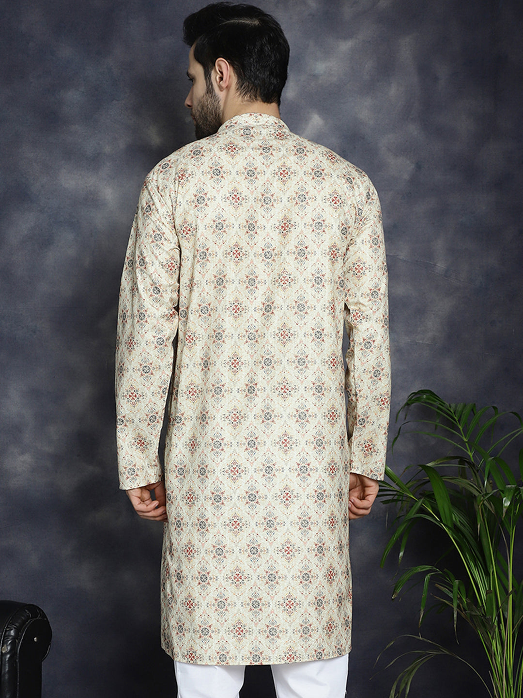 Men's Golden Foil Printed Kurtas - Taantav