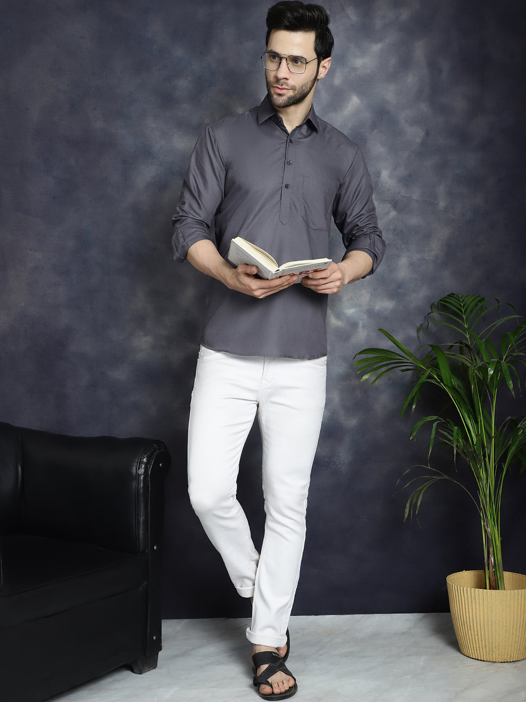 Men's Grey Solid Short Kurtas - Taantav