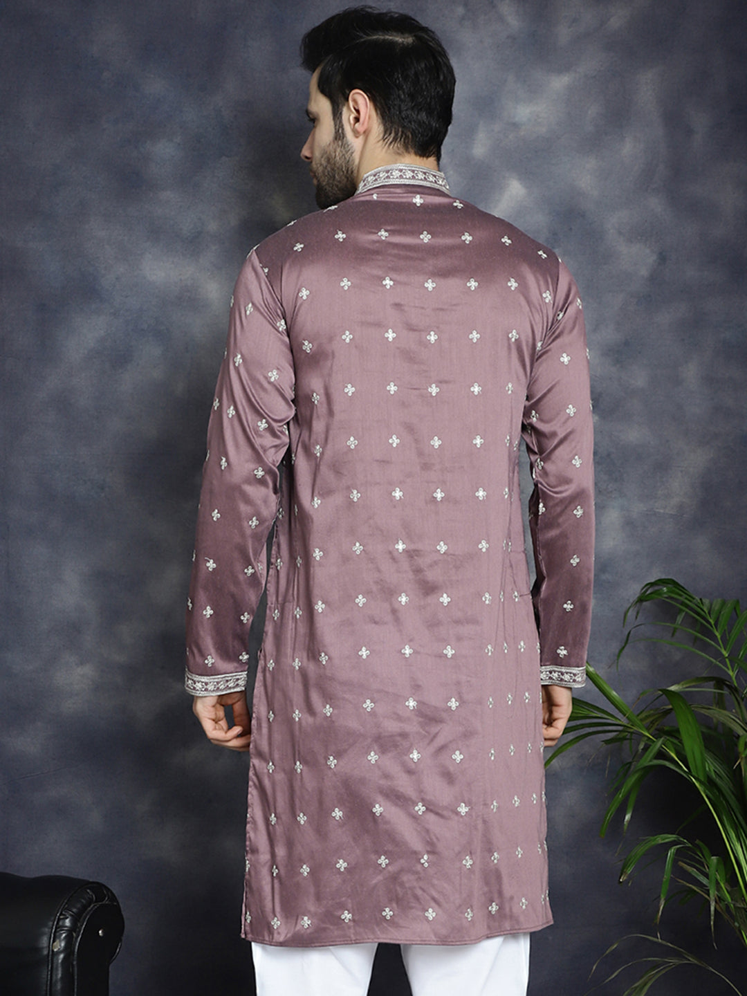 Men's Sequins Embroidered Kurtas - Taantav