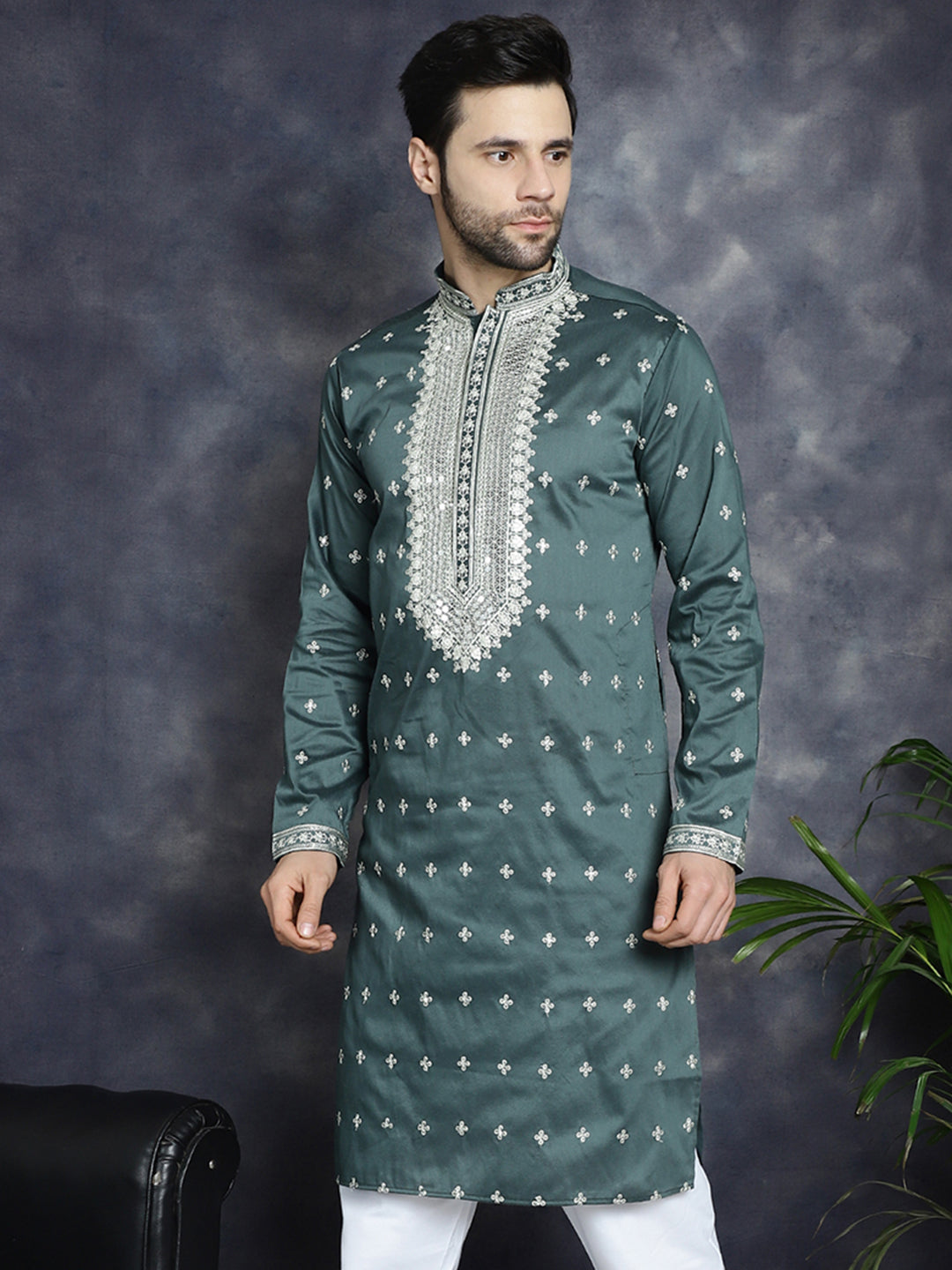 Men's Sequins Embroidered Kurtas - Taantav