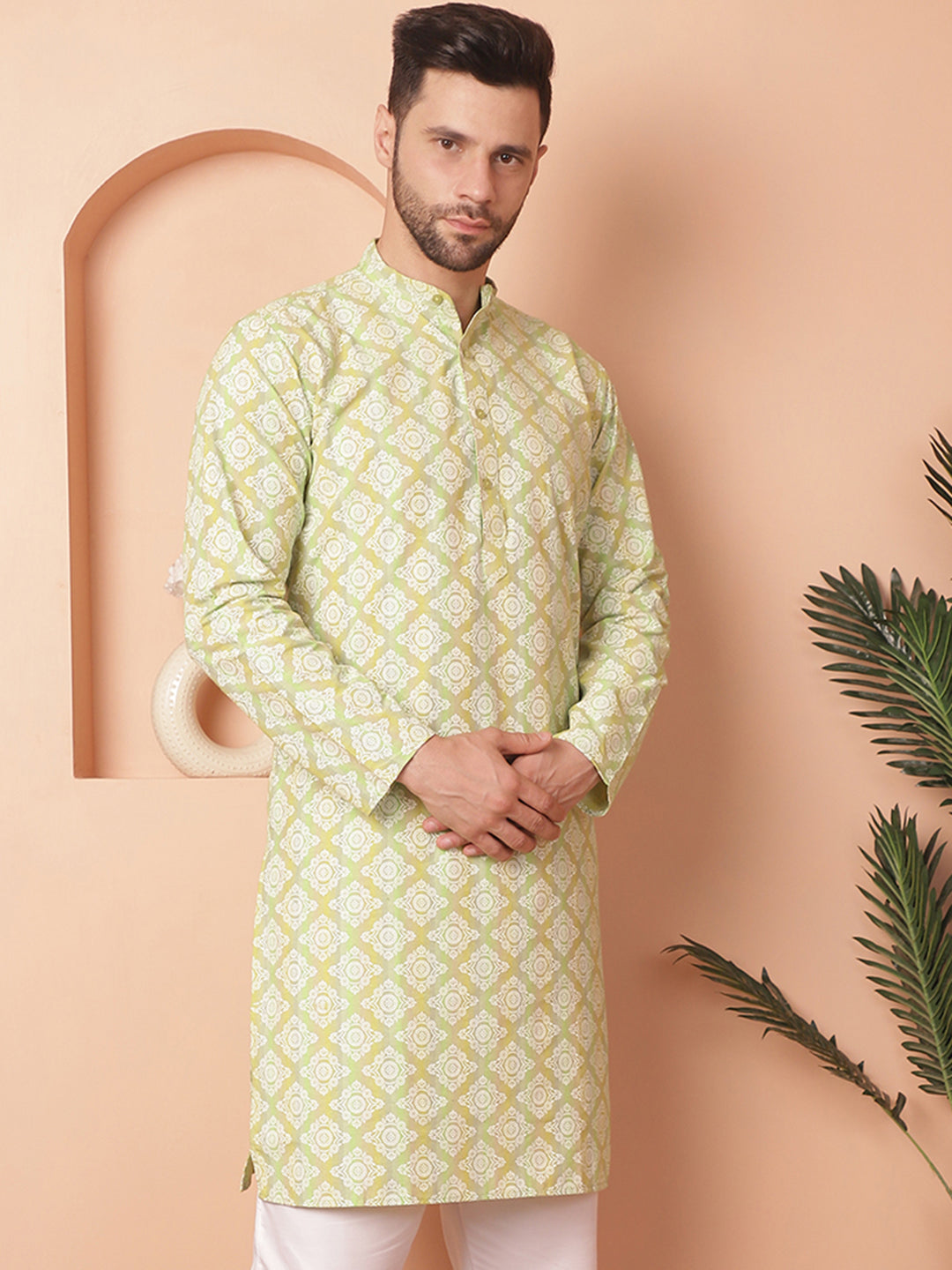 Men's Green and White Floral Printed Kurtas - Taantav