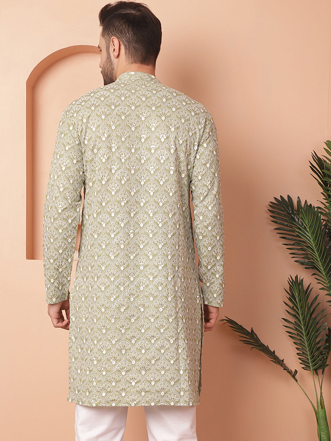 Men's Chikankari Pure Cotton Kurtas - Taantav