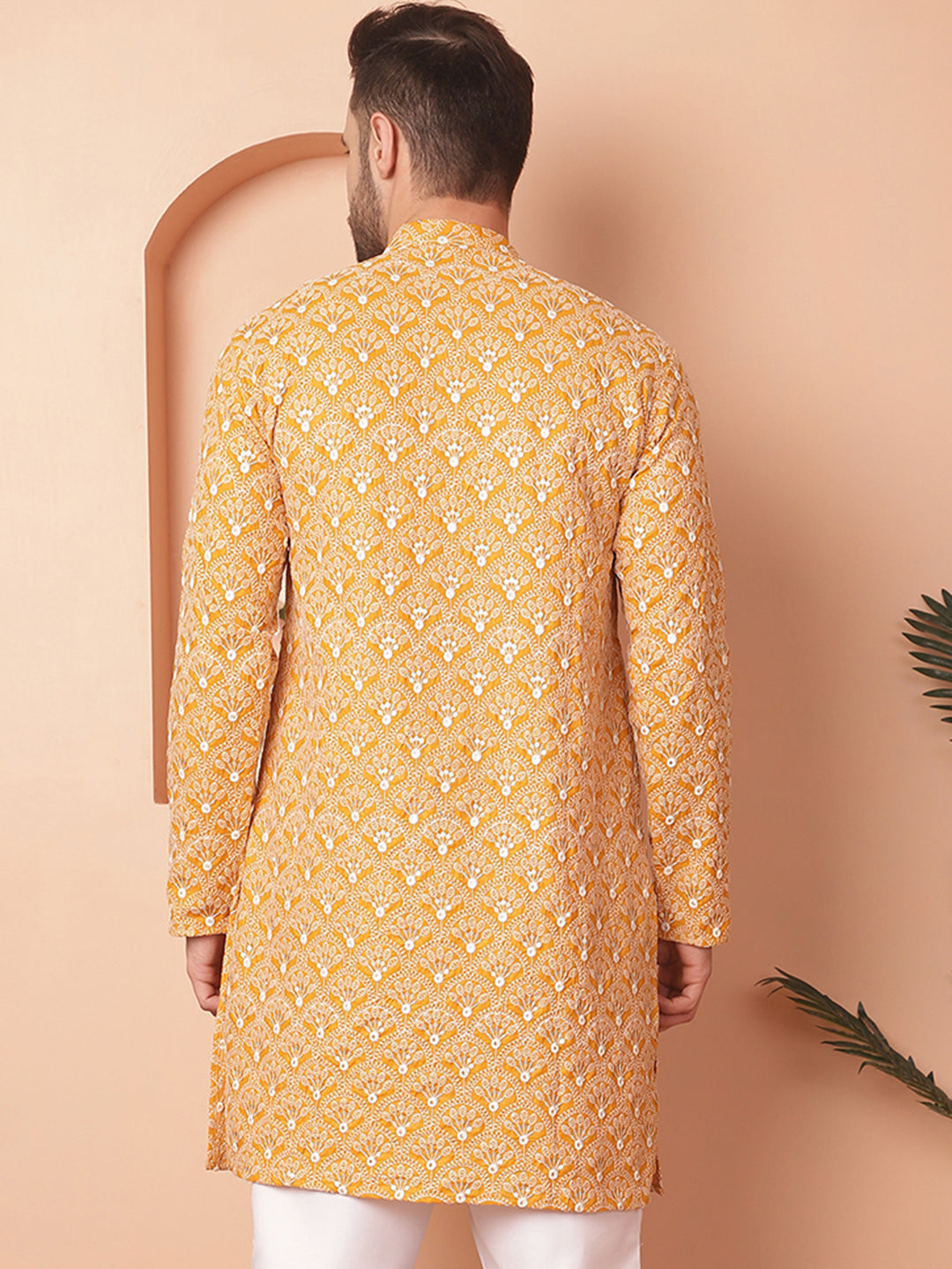 Men's Chikankari Pure Cotton Kurtas - Taantav