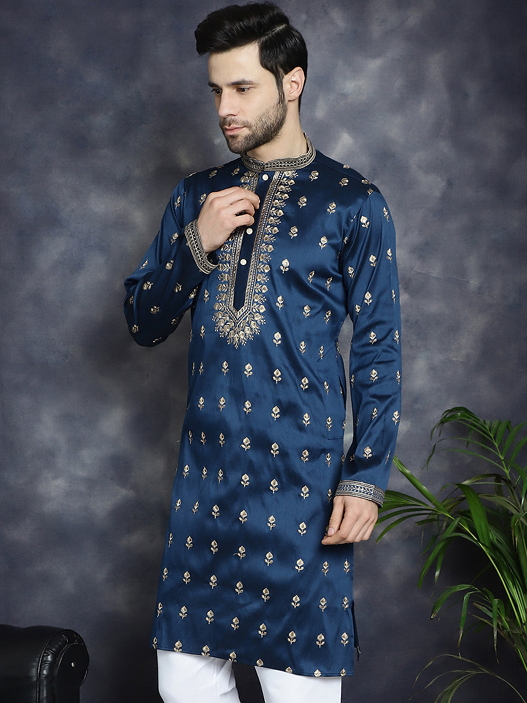 Men's Navy Blue Chikankari Embroidered Kurtas - Taantav