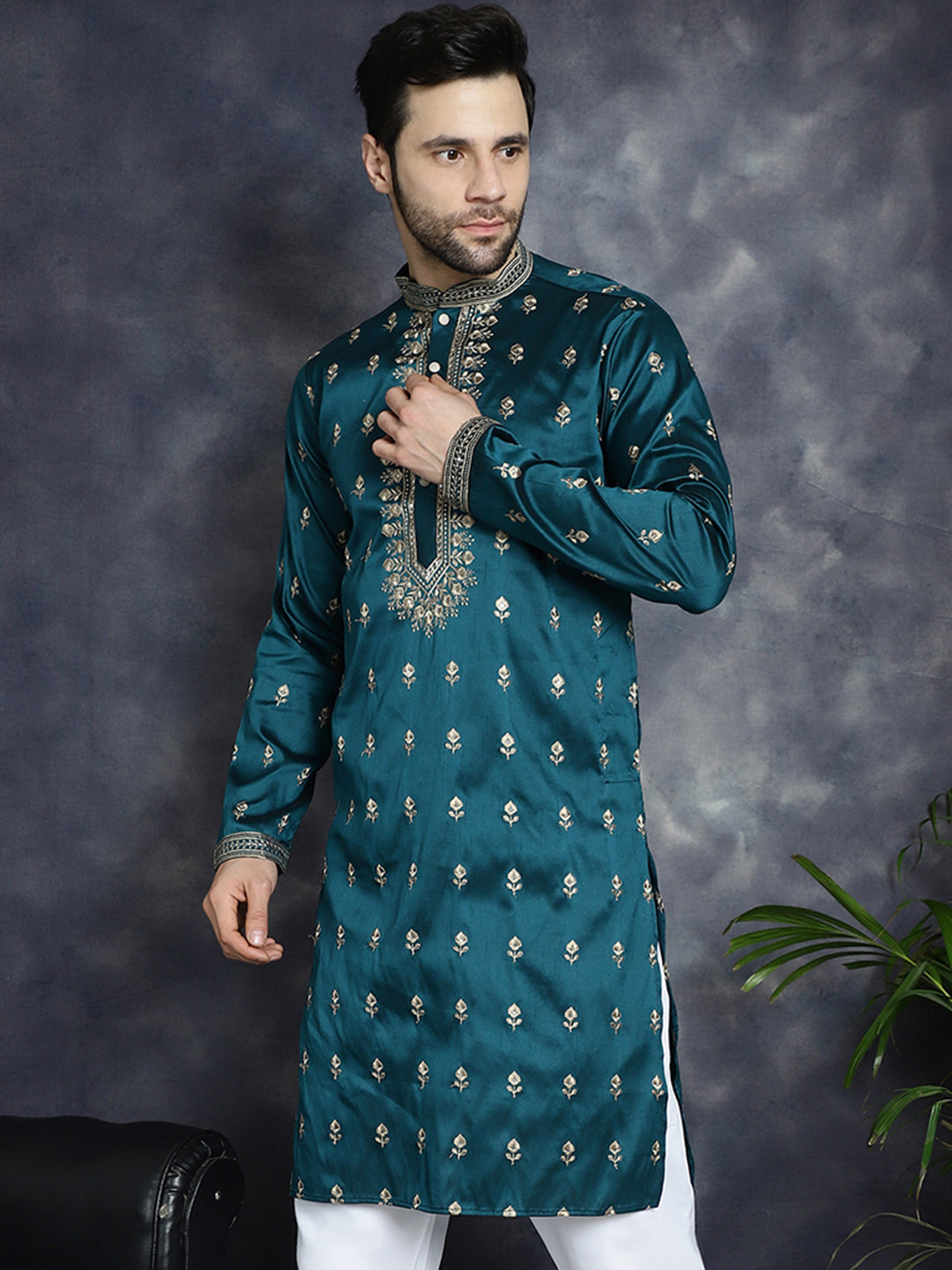 Men's Peacock Blue Chikankari Embroidered Kurtas - Taantav