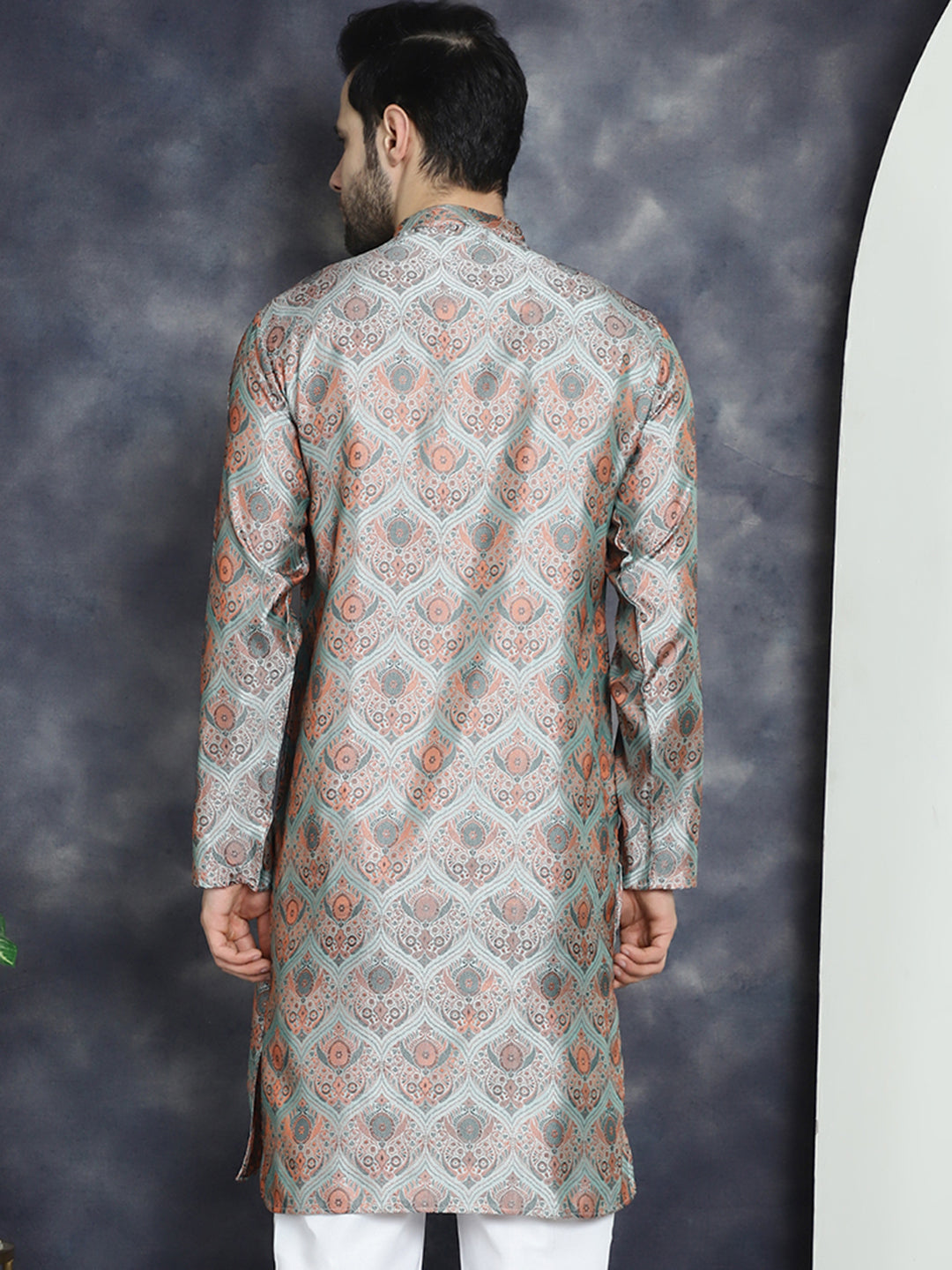 Men's Silver Silk Blend Straight Kurtas - Taantav