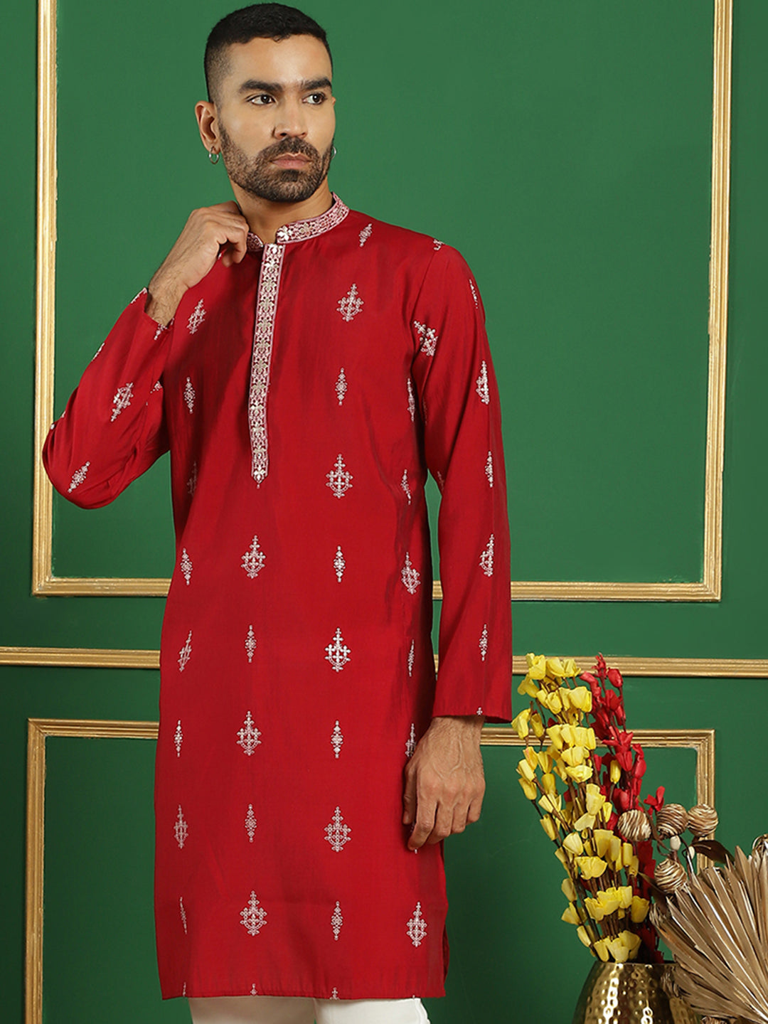 Men's Embroidered Kurtas - Taantav