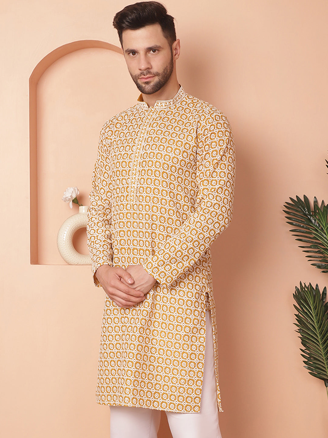 Men's Chikankari Pure Cotton Kurtas - Taantav