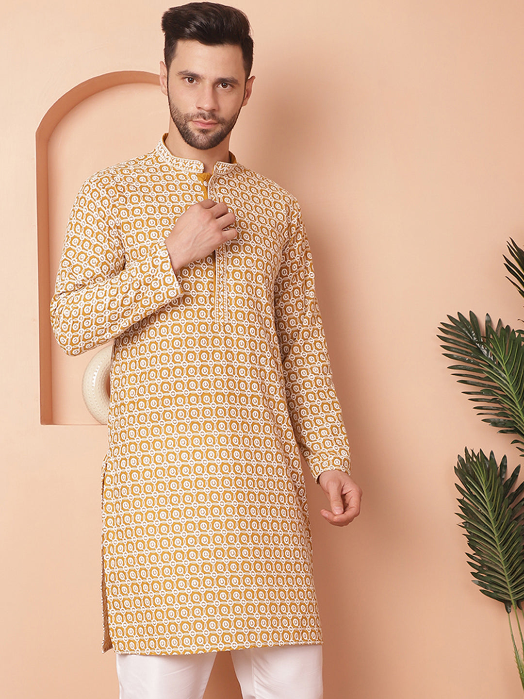 Men's Chikankari Pure Cotton Kurtas - Taantav