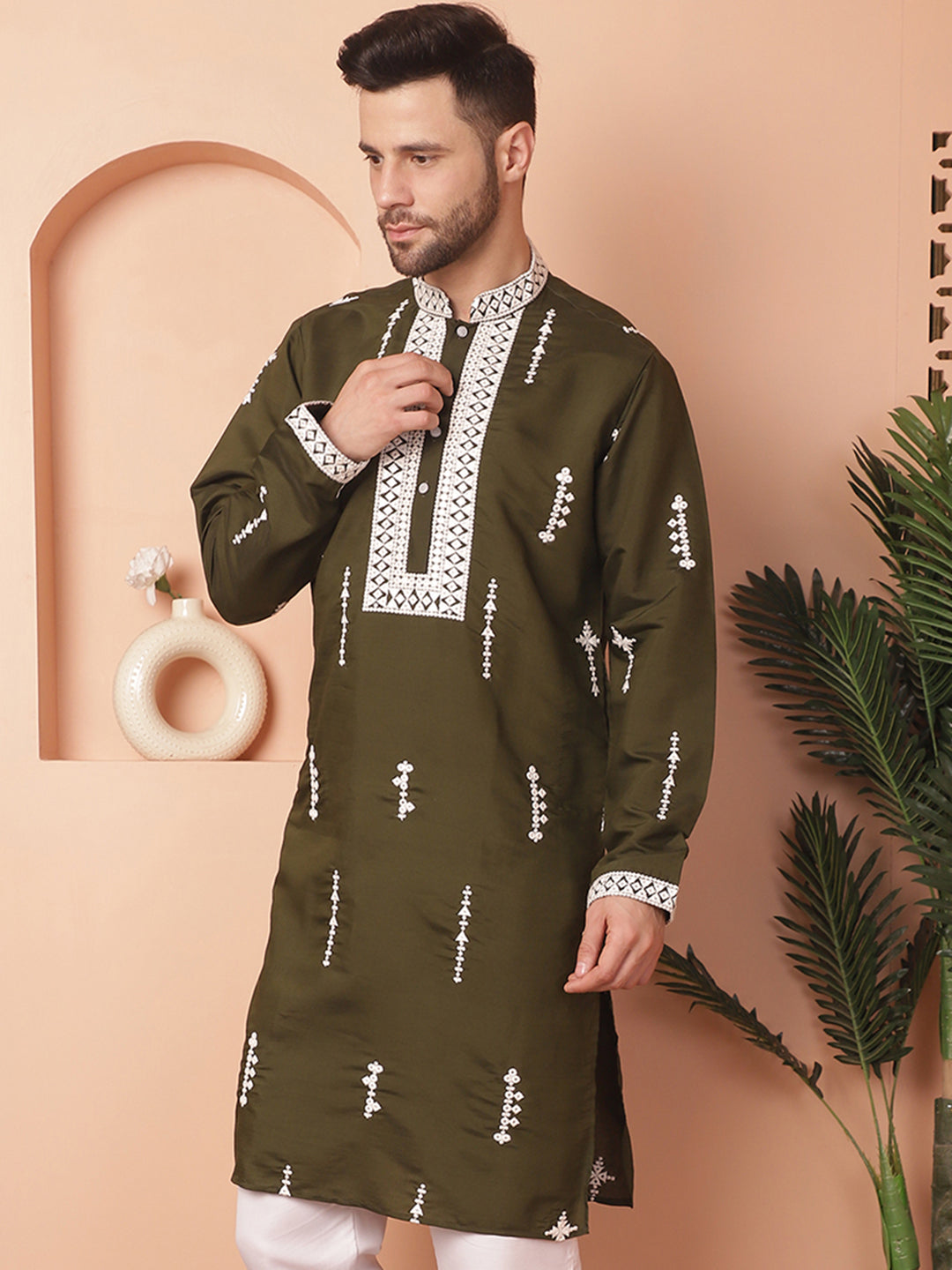 Men's Collar Chikankari Embroidered Kurtas - Taantav