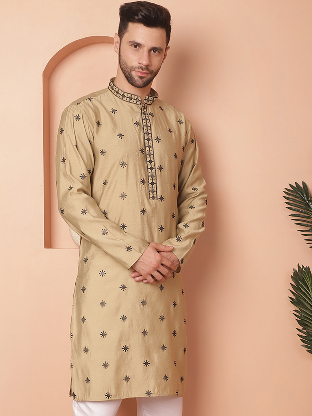 Men's Collar Chikankari Embroidered Kurtas - Taantav