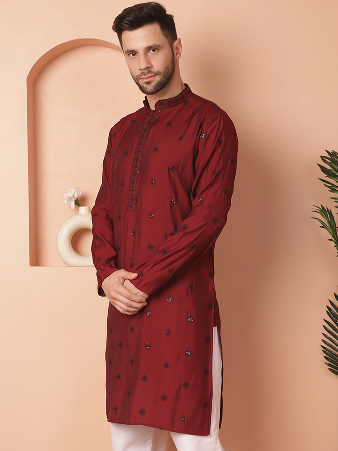 Men's Collar Chikankari Embroidered Kurtas - Taantav