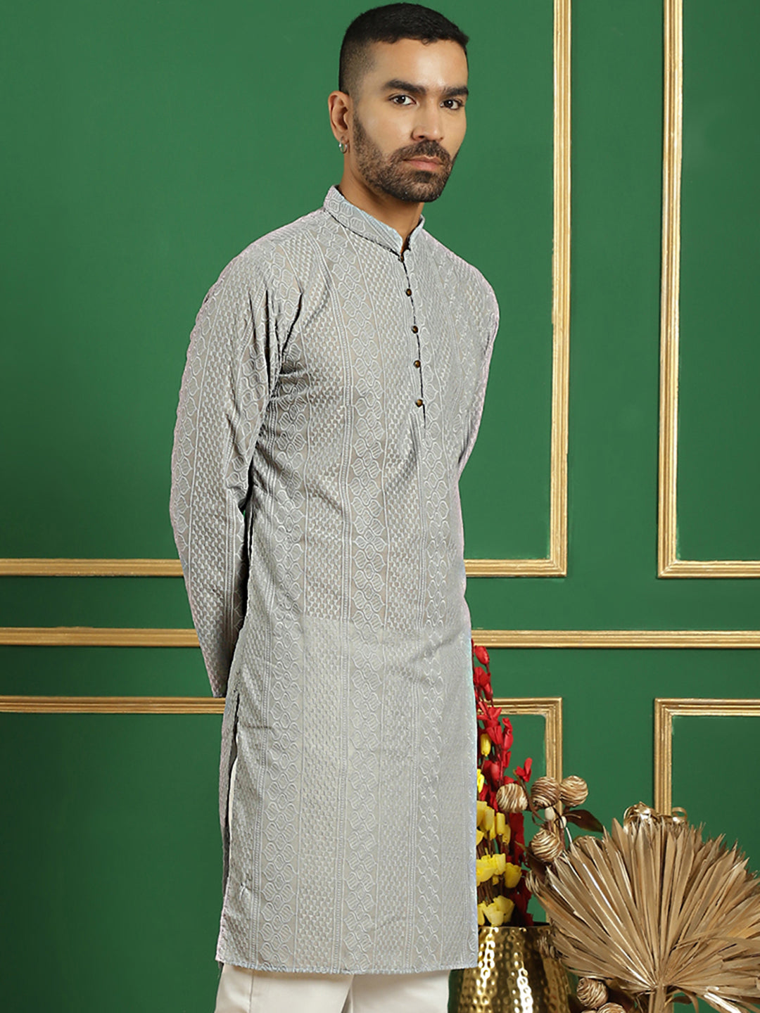 Men's Chikankari Cotton Kurtas - Taantav