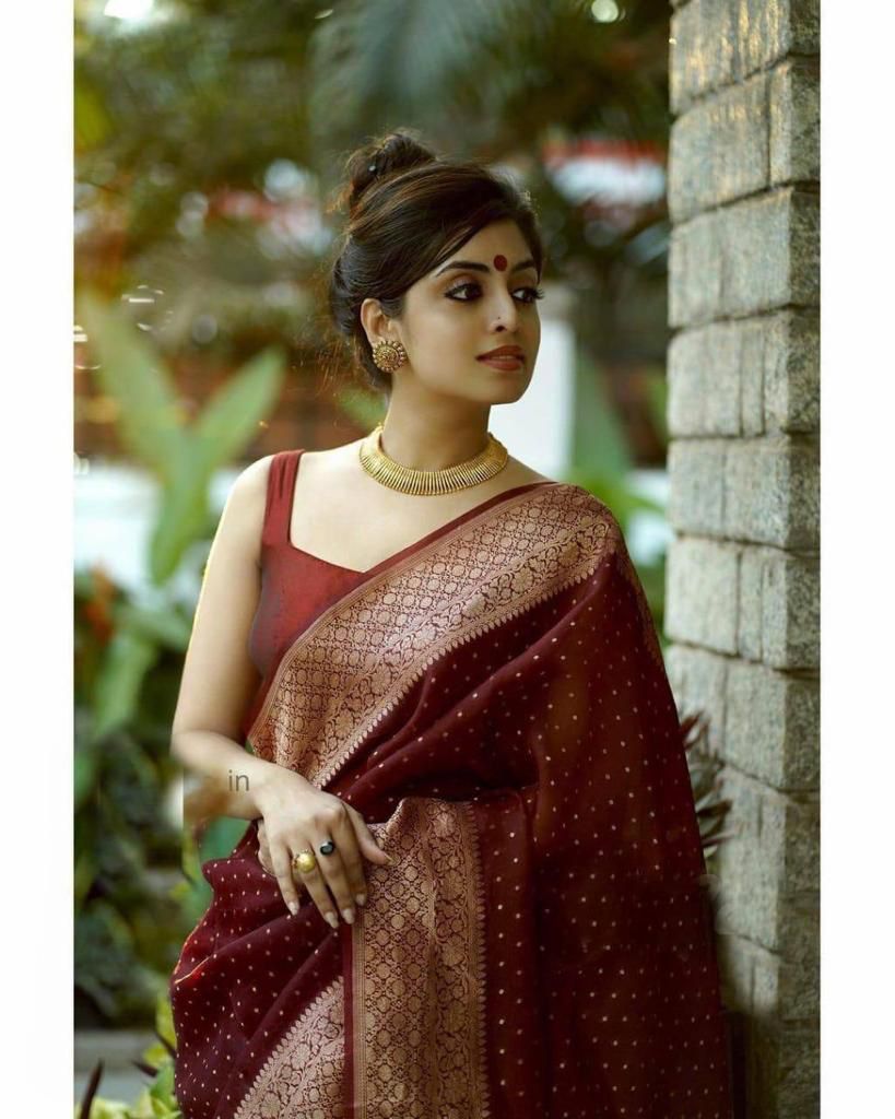 Color_Maroon
