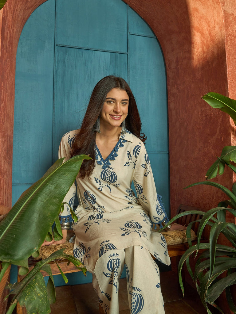 Women's Blue Printed Cotton Straight Kurta Pant Set