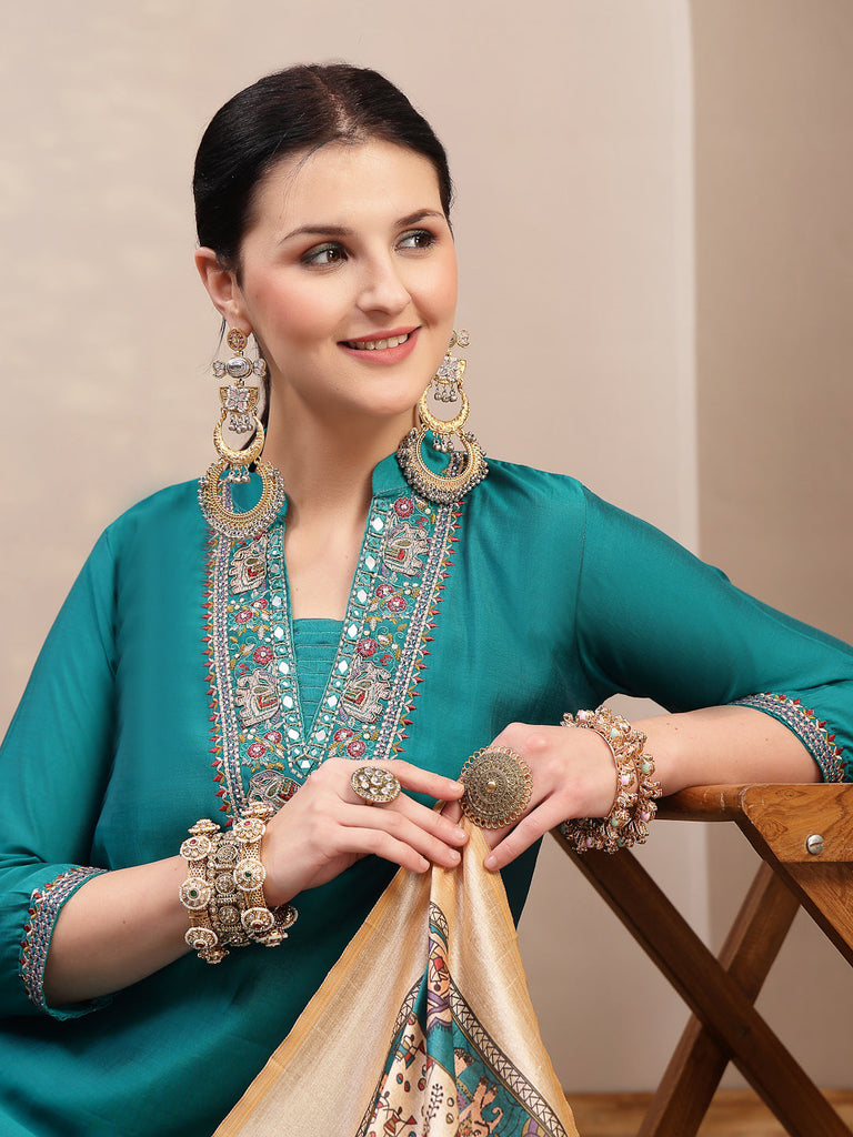 Women's Aqua Solid & Embroidered Santoon Straight Kurta Pant Dupatta Set