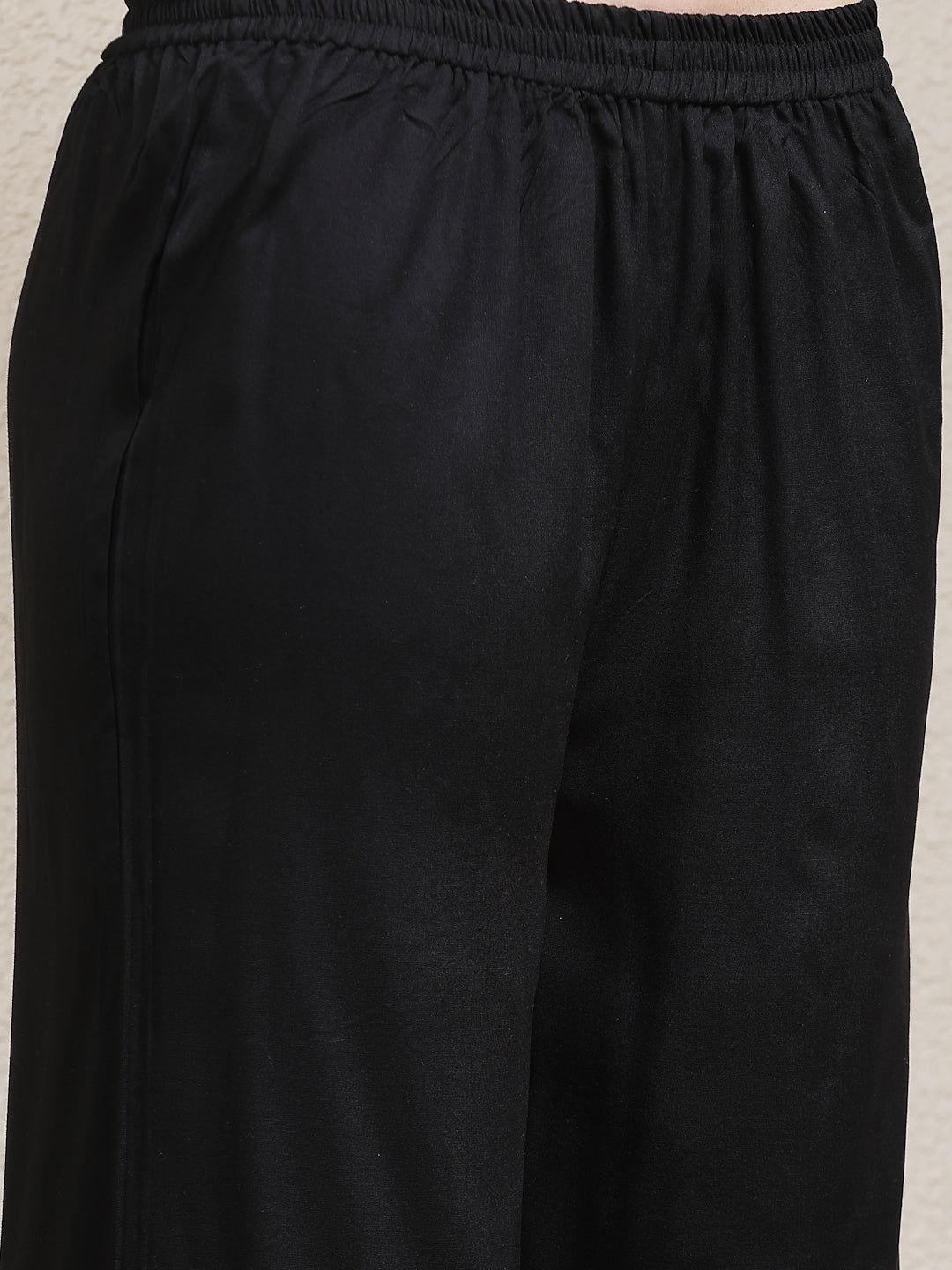 Color_Black
