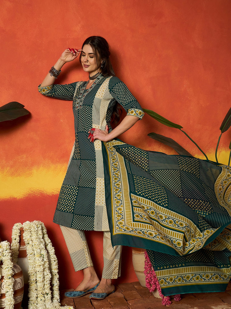 Women's Teal Printed Cotton Straight Kurta Pant Dupatta Set