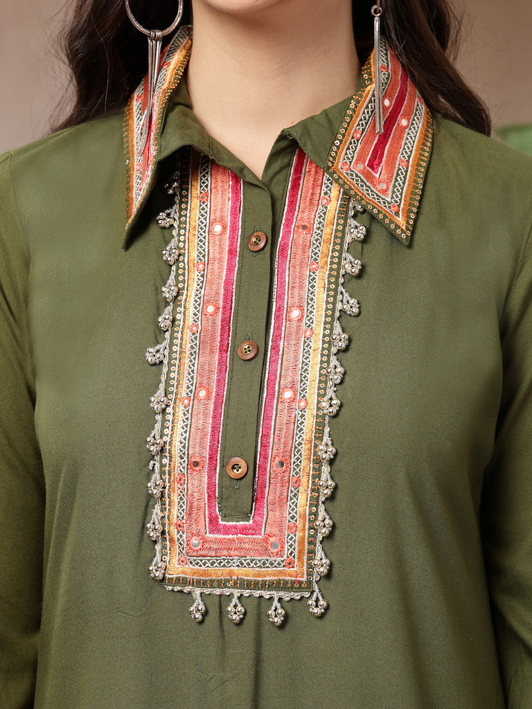 Women's Olive Solid & Embroidered Rayon A-Line Kurta Pant Set