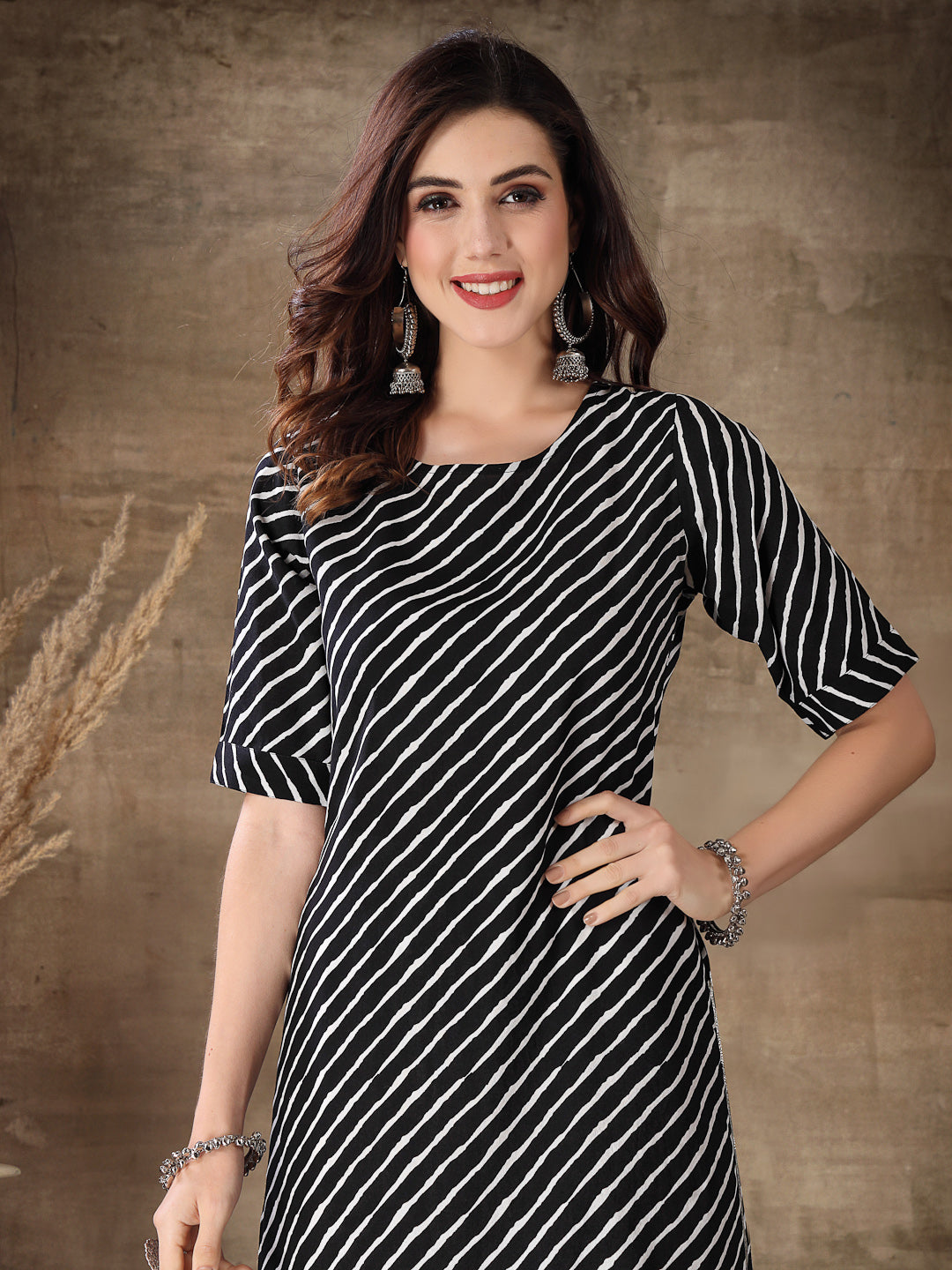 Color_Black