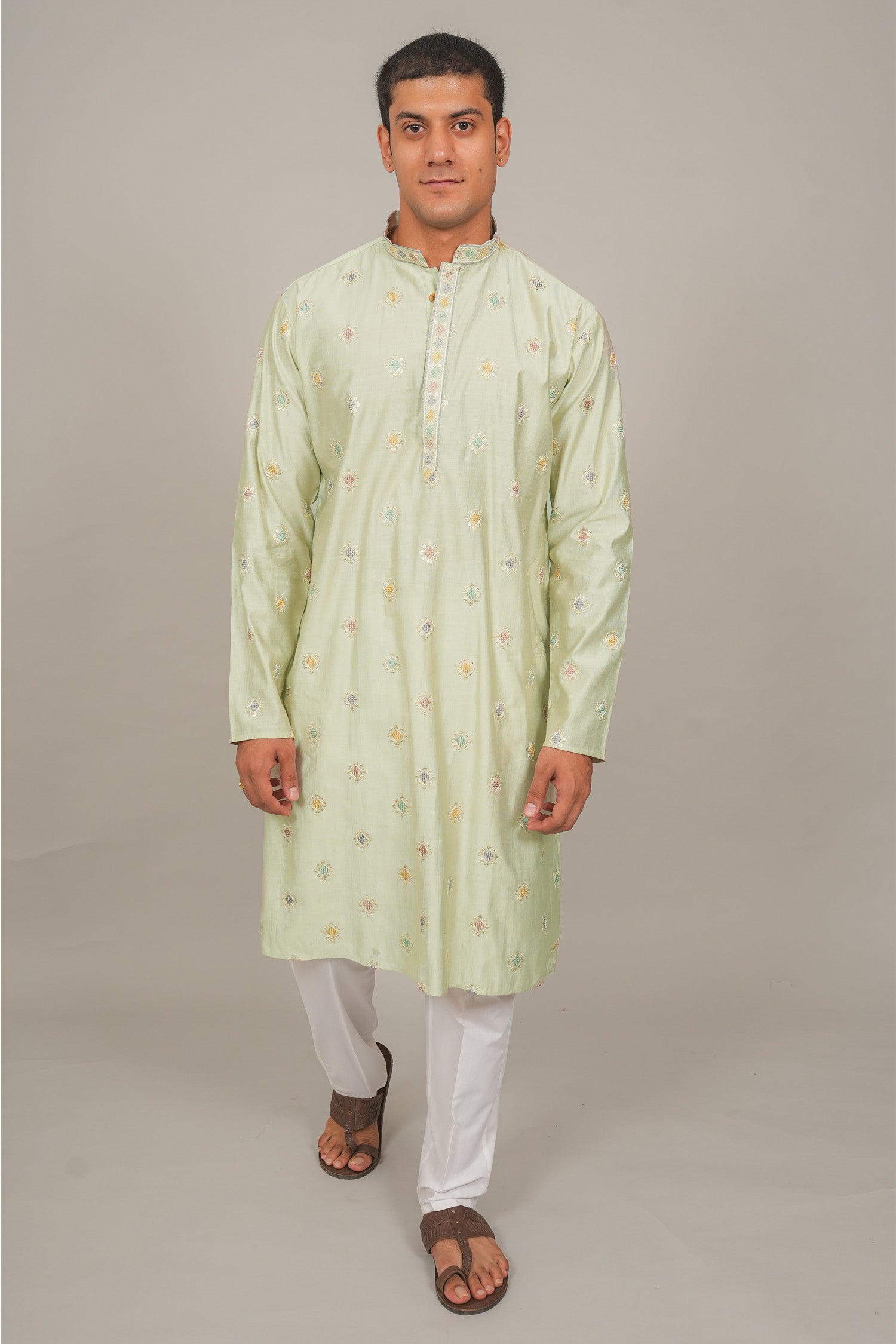 Men's Pista Green Cotton Sequin & Threadwork Butti With Embroidered Placket Kurta Kurta Set